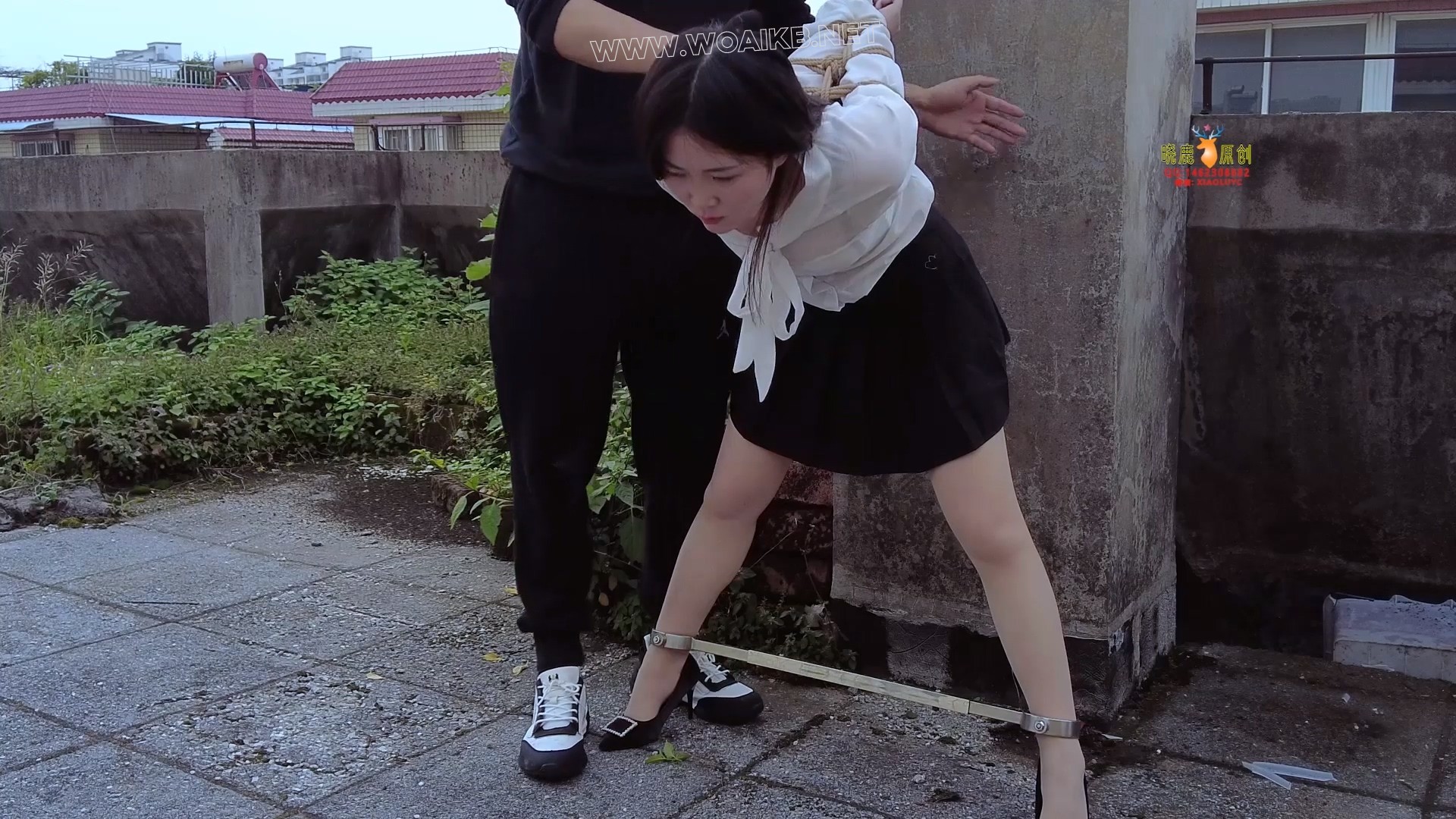 【为妹妹献身】妹妹被骗受尽折磨，姐姐没办法为了妹妹只能挺身而出，只要为了妹妹 预览图