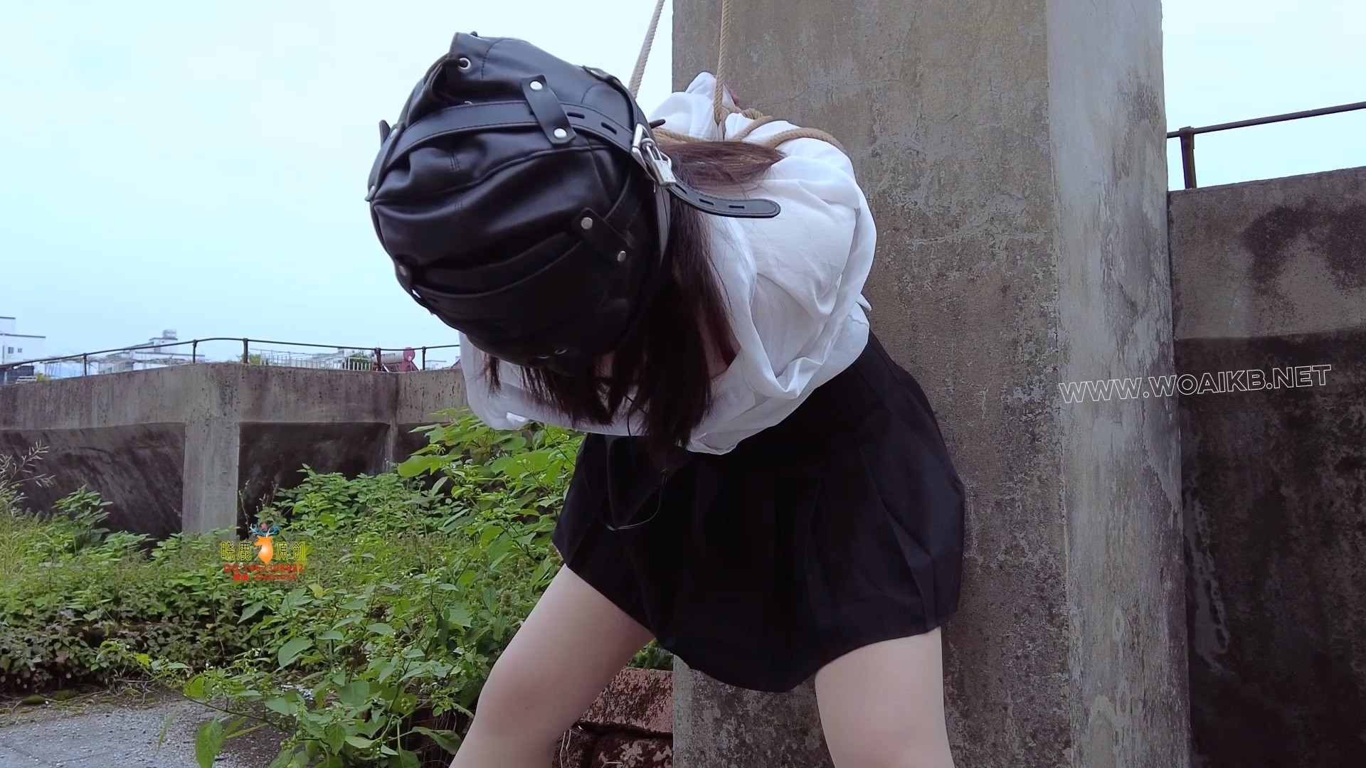 【为妹妹献身】妹妹被骗受尽折磨，姐姐没办法为了妹妹只能挺身而出，只要为了妹妹 预览图