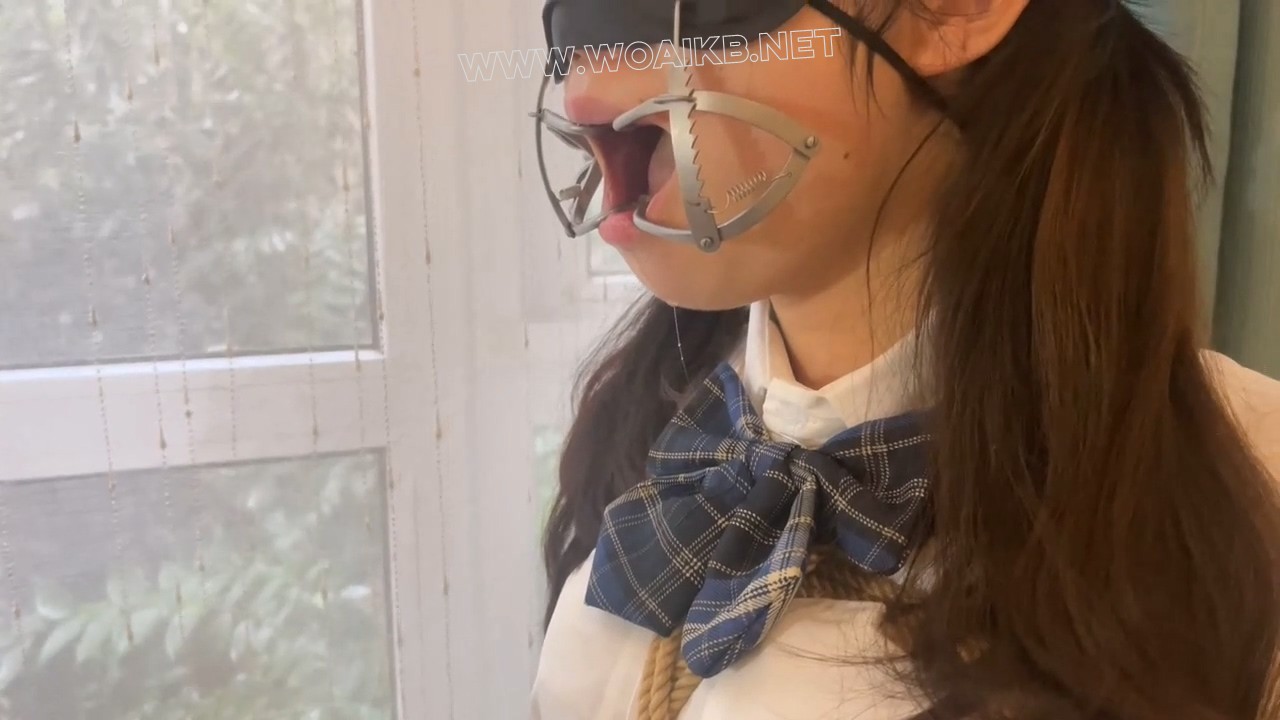【风情学妹】真是满足了我所有幻想的小m 内置小钢炮强高+白丝+sp+玩足+掐+口水释放 预览图