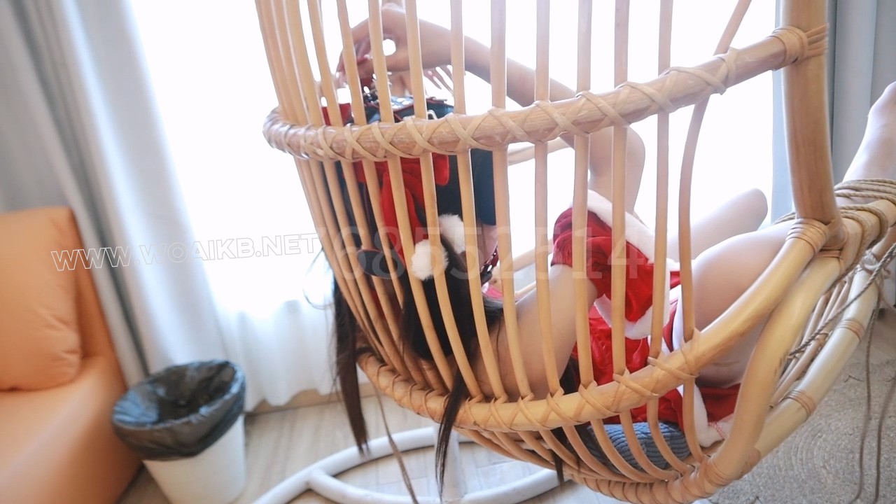 白幼瘦梦婷受难记 无内 超短圣诞裙m开腿 手持袍击攻击为了让客官看的舒适就再加个 预览图