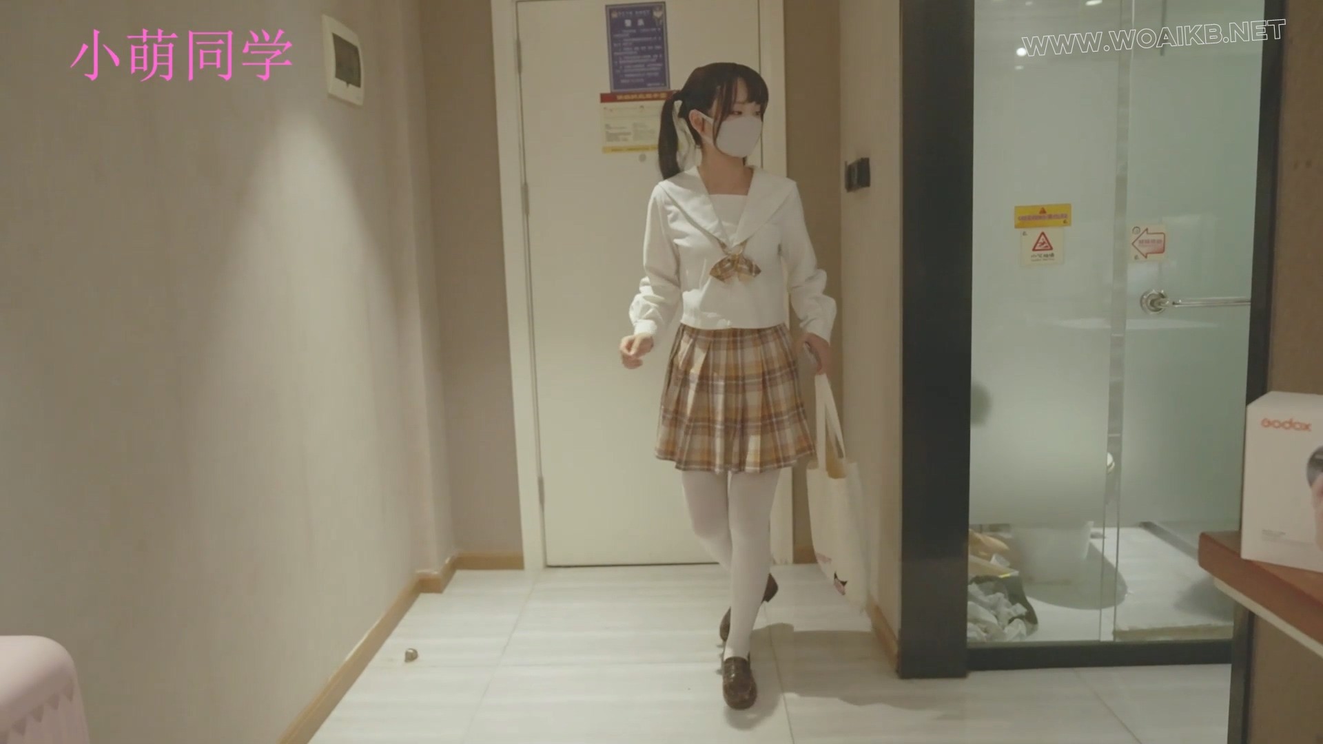 【小萌同学】定拍的第七部BL，JK迷晕玩脚后勒死继续 封面图