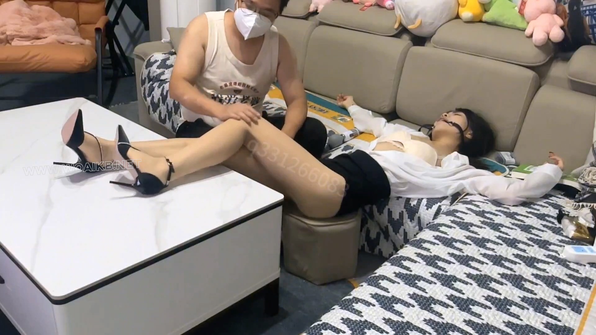 OL奴隶秘书 预览图