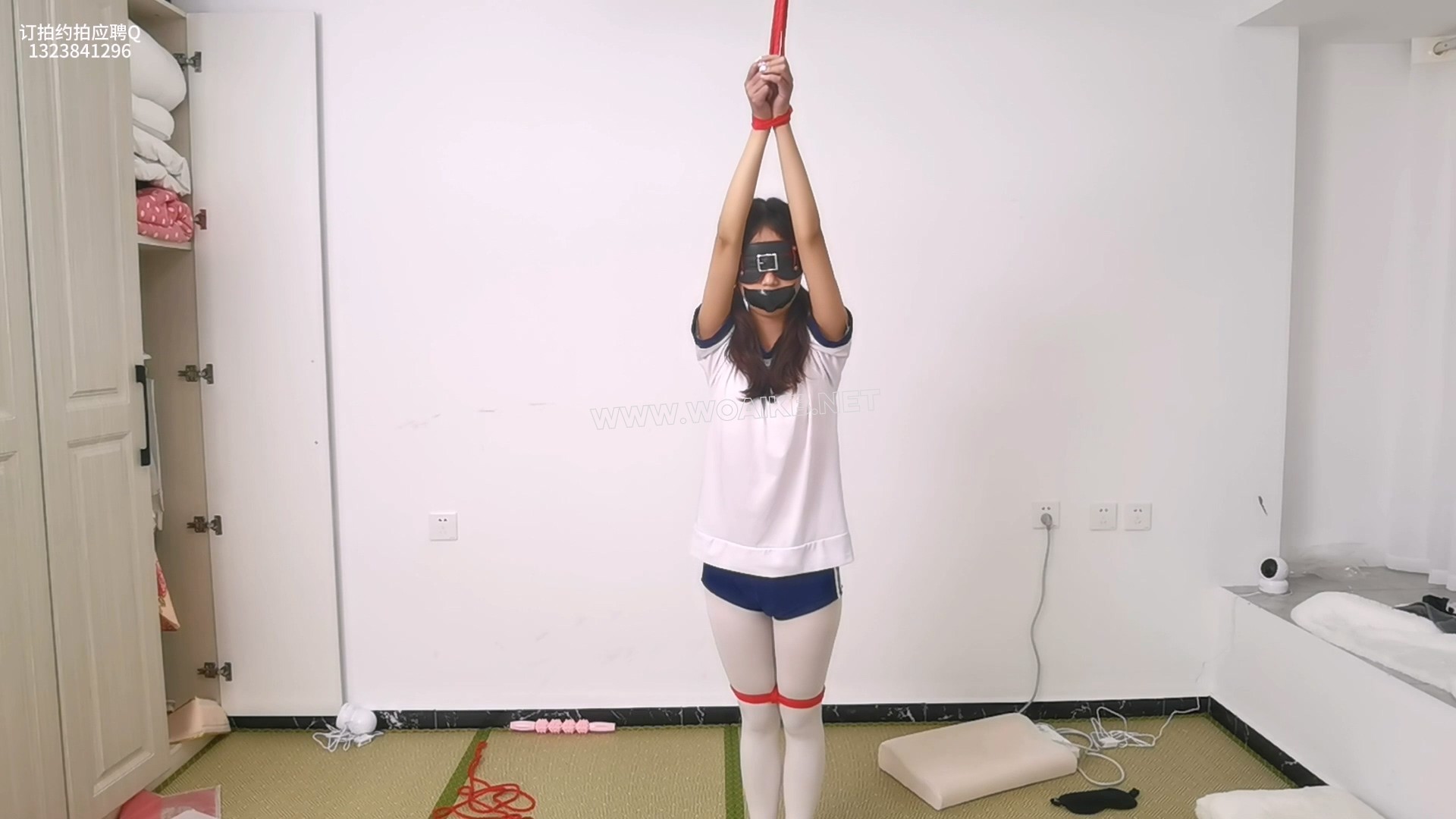 白丝小萝莉震动强制前手吊 预览图