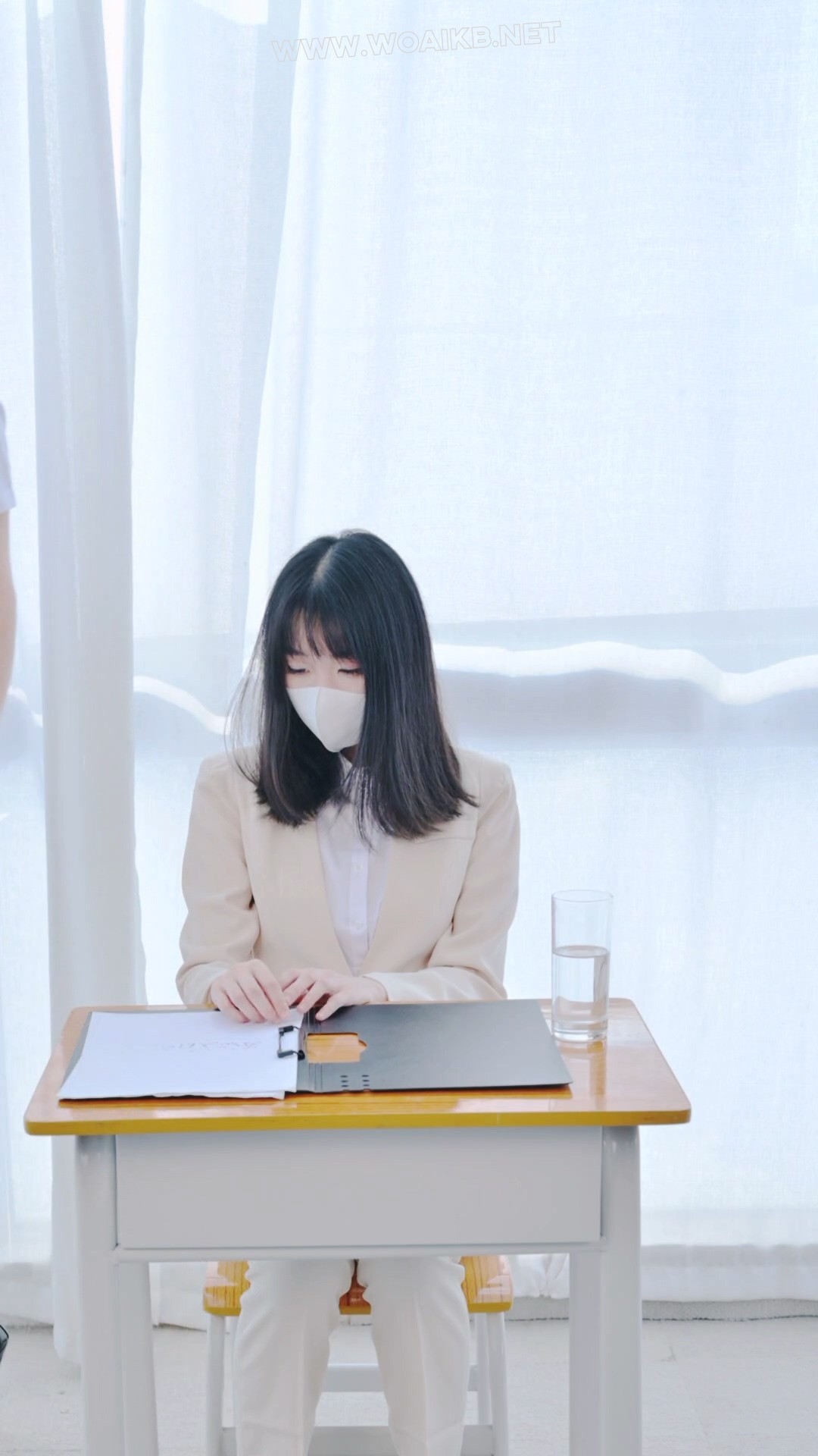 办公室战争 黑丝ol争斗 百合调教 制服调教 库里丝 强制侍奉 器械调教 口水调教 预览图