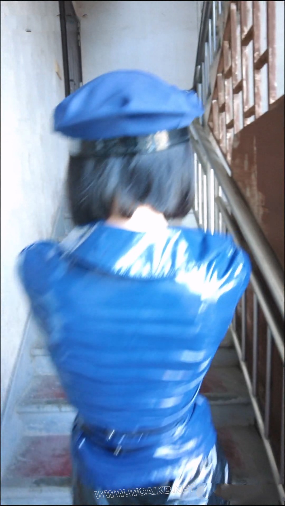 惩戒女上 皮衣女J惨被逆袭 强制高跟 高跟绿豆磨脚 罚站调教 SP 条弹攻击 美艳女J沦 预览图