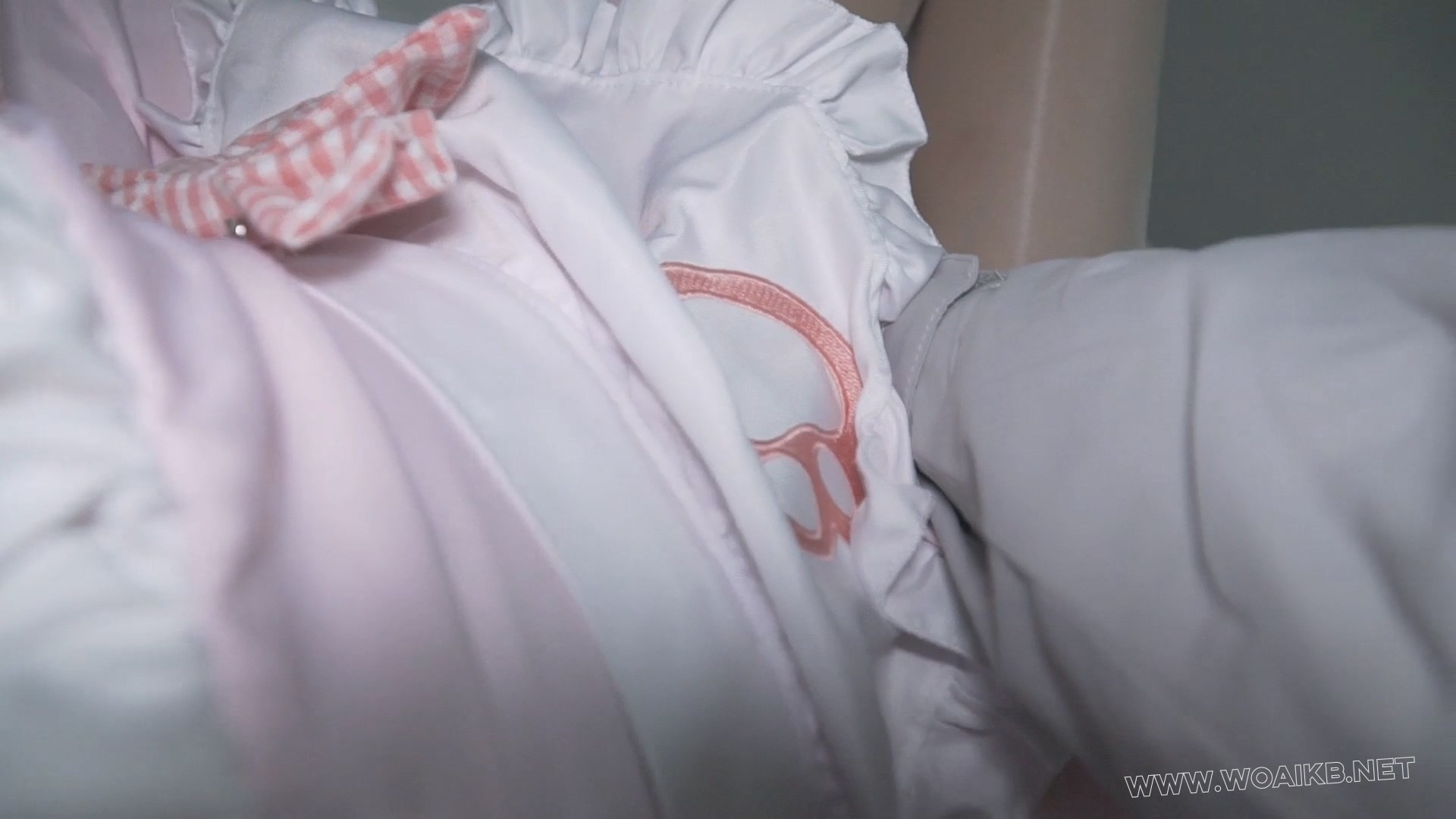 情景对话！学生女仆拍摄，一边捆绑强制一边聊聊私生活 预览图