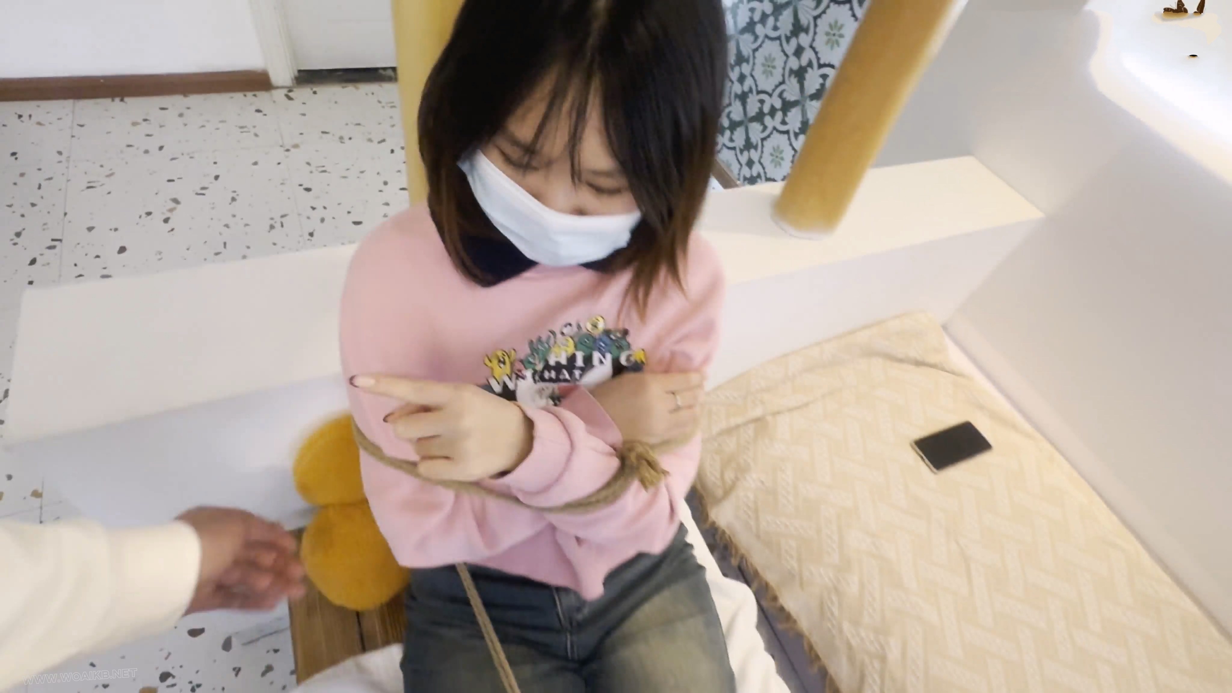 最怕痒的小美女-被挠的最惨的一次！ 预览图