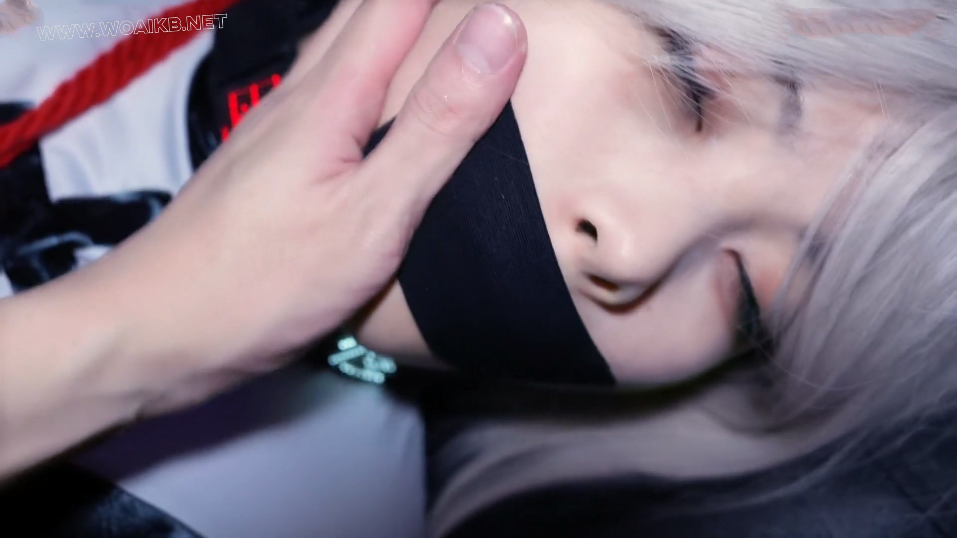 白发修女洛丽塔高跟 红绳日式紧缚 拘束带M腿 皮鞭SP 震动电击放置 预览图