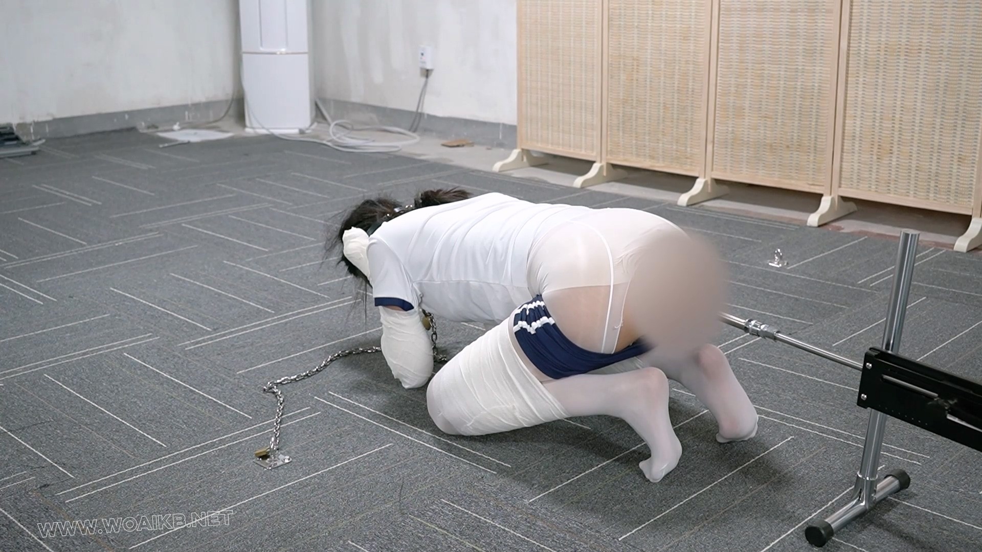 K9铁链禁锢圈养 泡泡机TJ 预览图