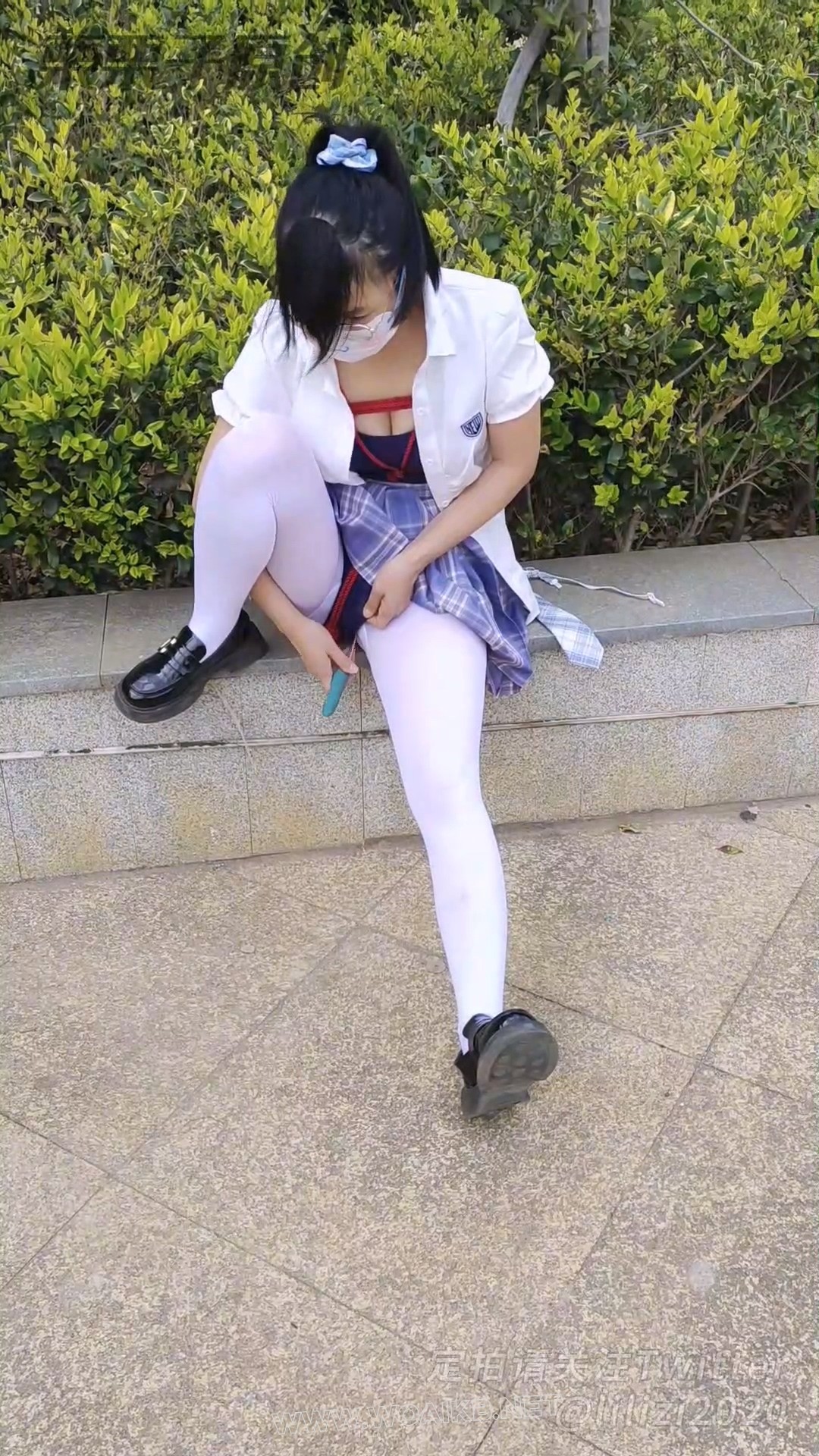 《小M女邻居08》户外羞耻调教、户外强制高高到失禁、自嗨、JK白丝、死库水、多次强高 预览图