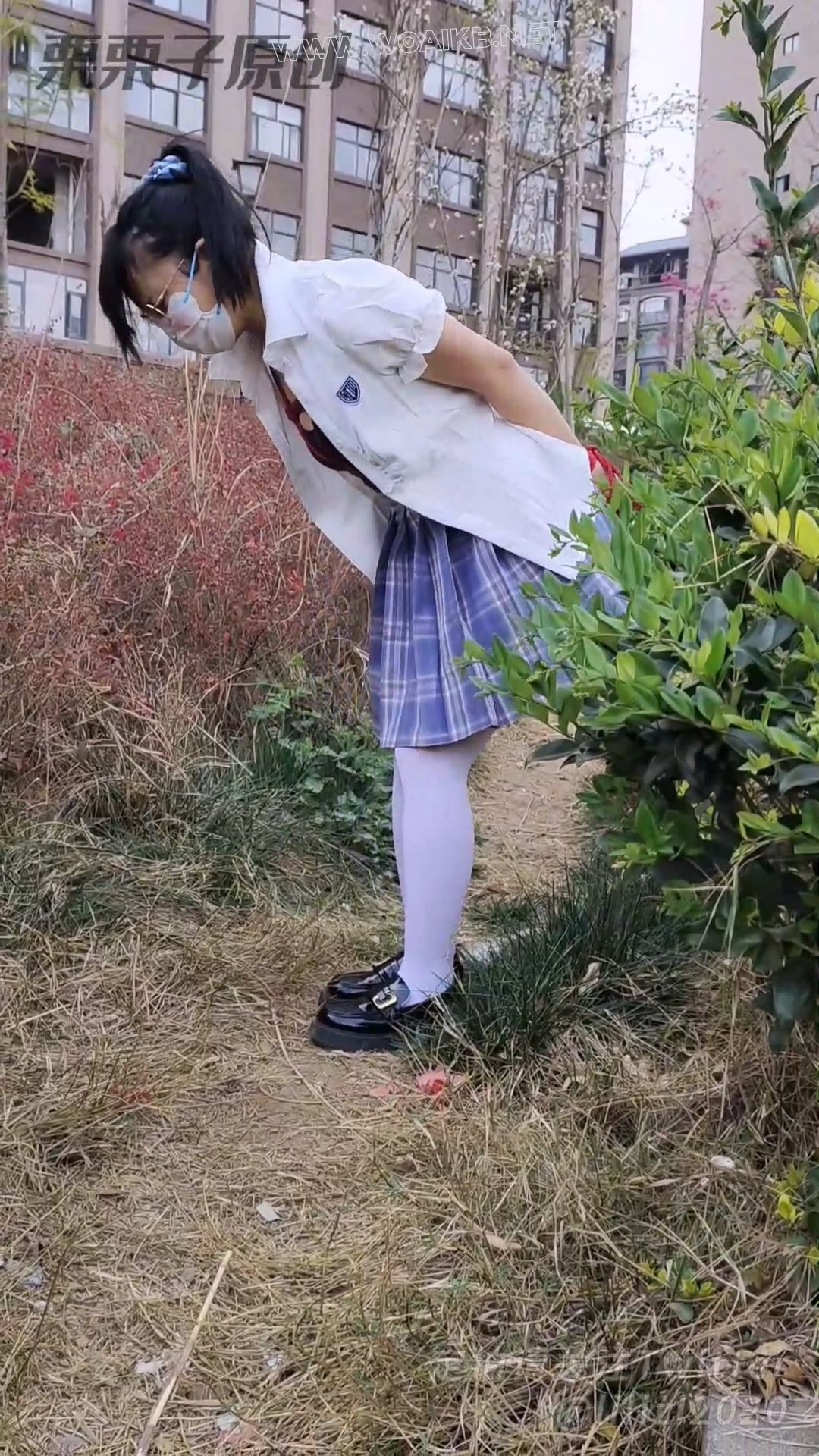 《小M女邻居08》户外羞耻调教、户外强制高高到失禁、自嗨、JK白丝、死库水、多次强高 预览图