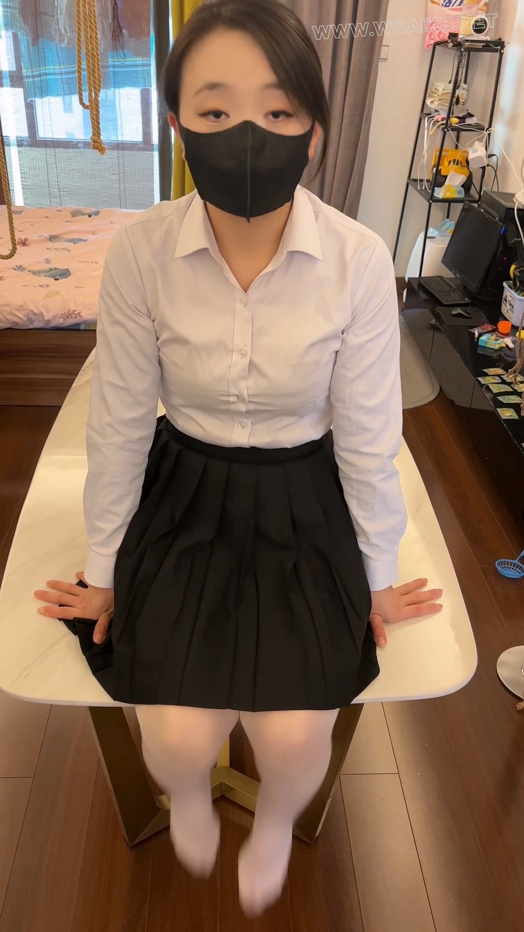 【妻奴麦子】JK 抽打YB 全身TK强高到虚脱 封面图