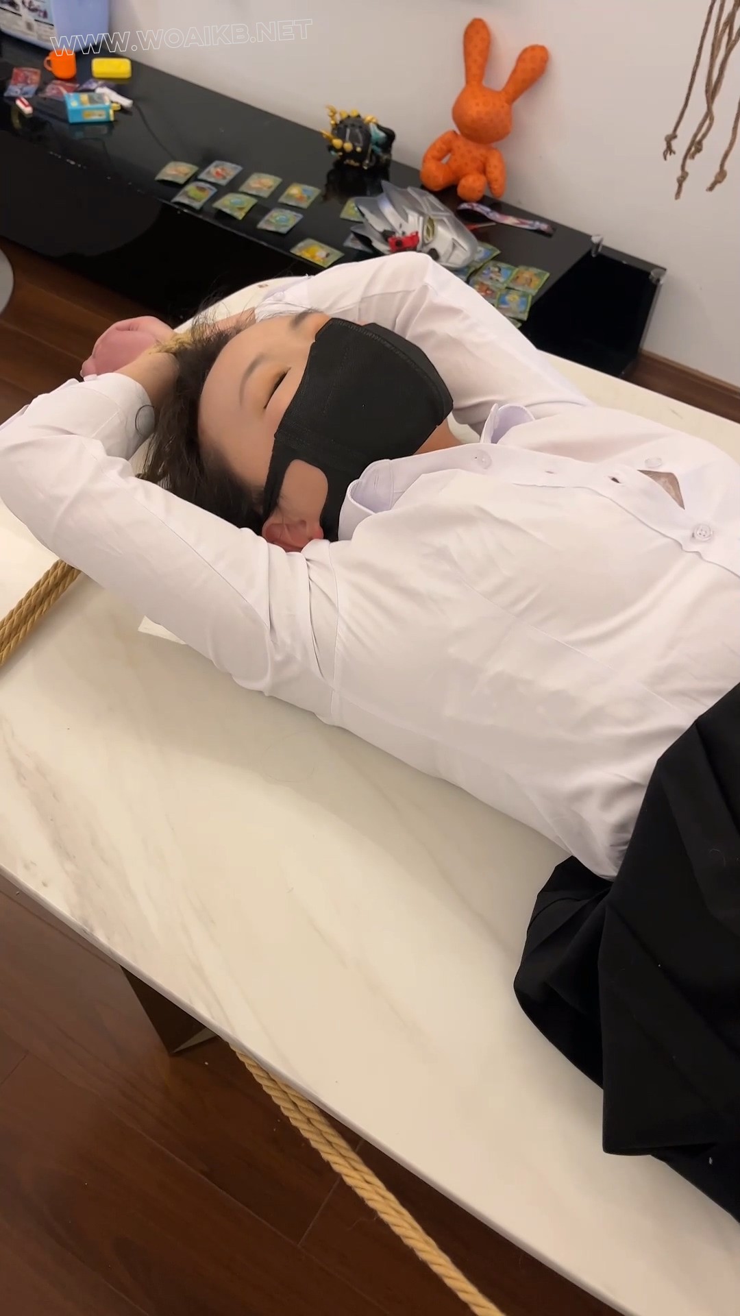 【妻奴麦子】JK 抽打YB 全身TK强高到虚脱 预览图