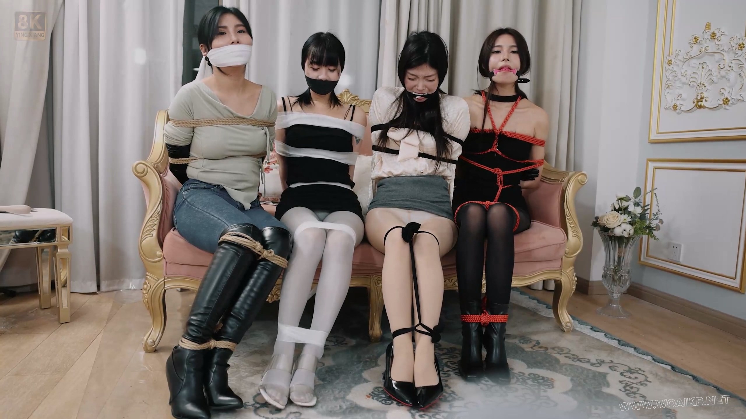 第十四辑 同时绑住四个美女 预览图
