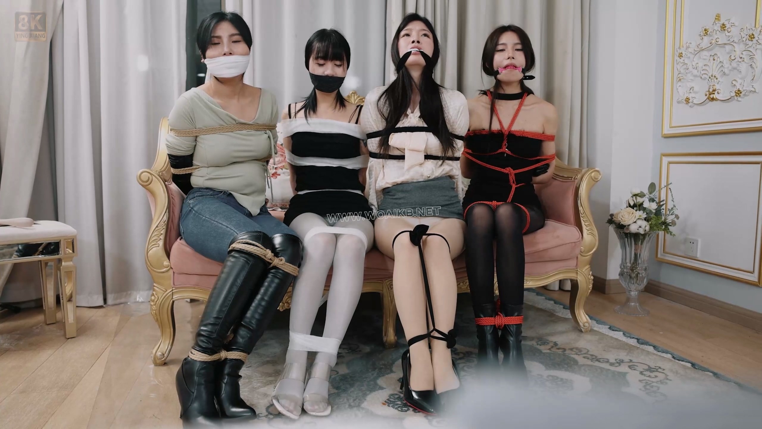 第十四辑 同时绑住四个美女 预览图