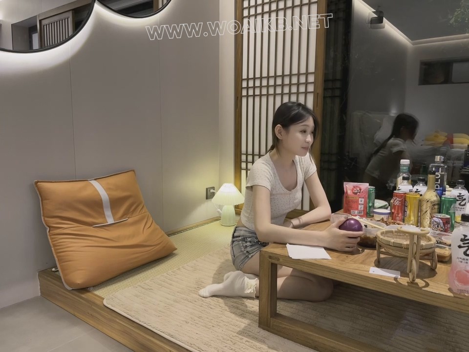 温泉之旅2 倩倩和贝老板喝酒玩游戏，循序渐进的玩上捆绑调教，不得不说，倩倩的演 预览图