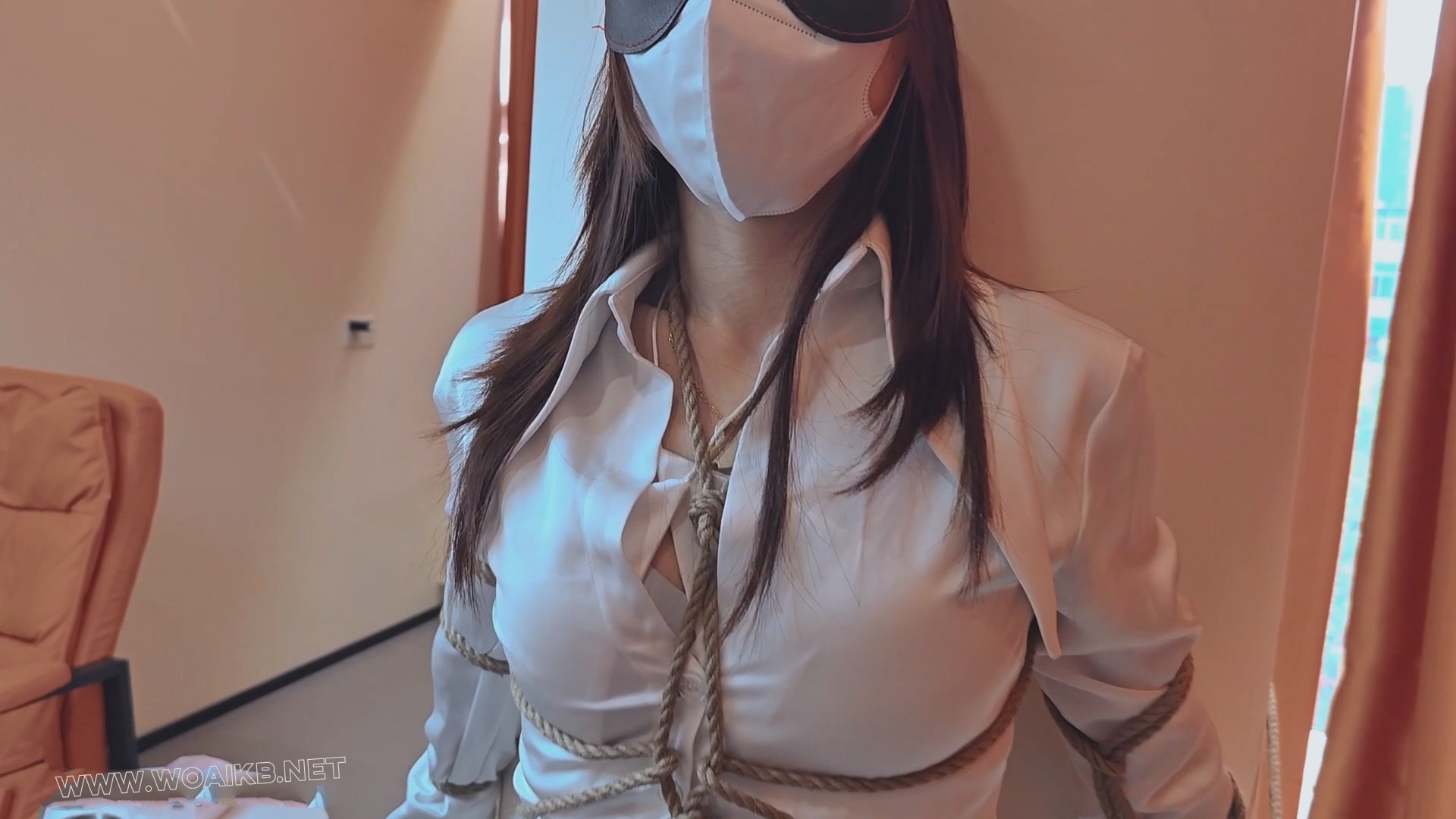【调教财务刘姐的真实故事】第十四集：麻将馆偷玩（下） 预览图