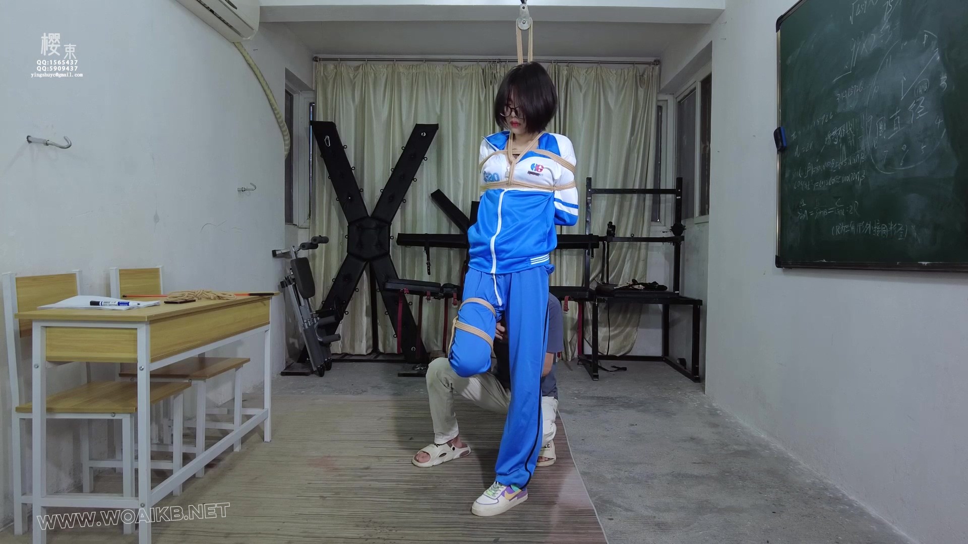 《作弊惩戒》18岁颜值在线的在校艺术生樱子暑期回归首发！知道樱子的都知道她的声 预览图