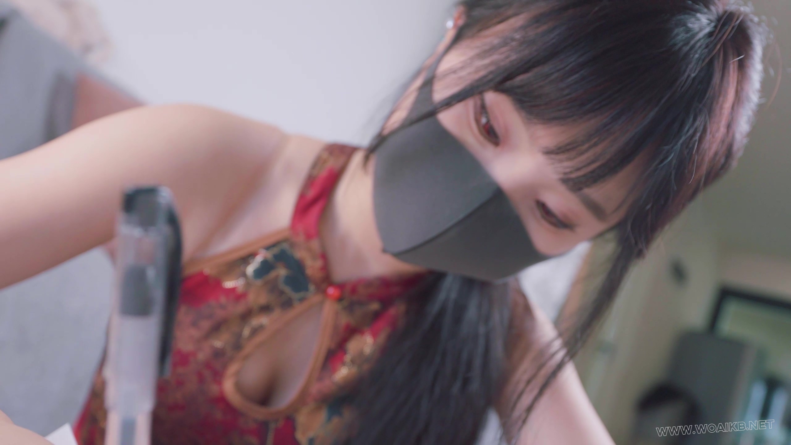 《欠债人妻》上篇 妩媚人妻欠债只能用肉体偿还，还被一杯水直接泼到胸里，被迫签下 预览图