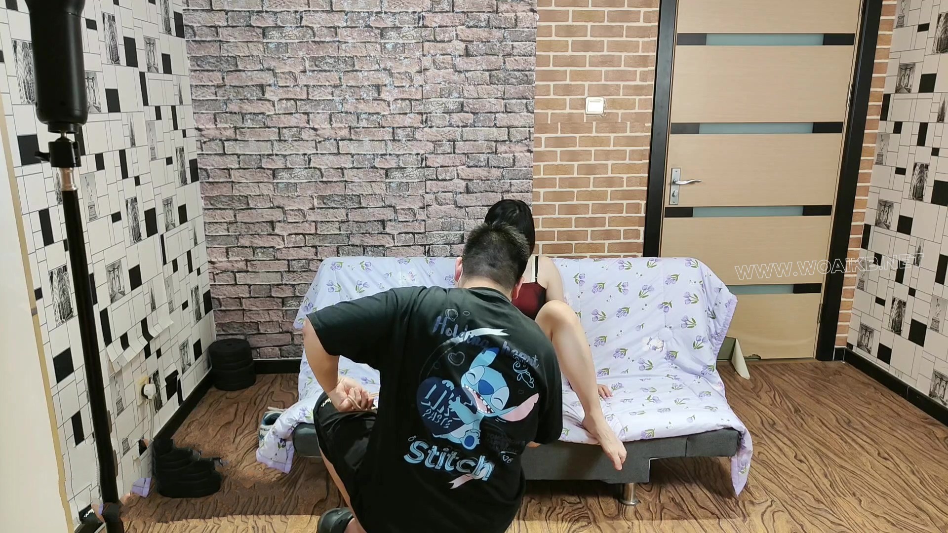 模特颜颜人生第一次玩具 第二次拍摄 拍着拍着有感觉了 最后入戏 强高 内裤都湿透了 预览图