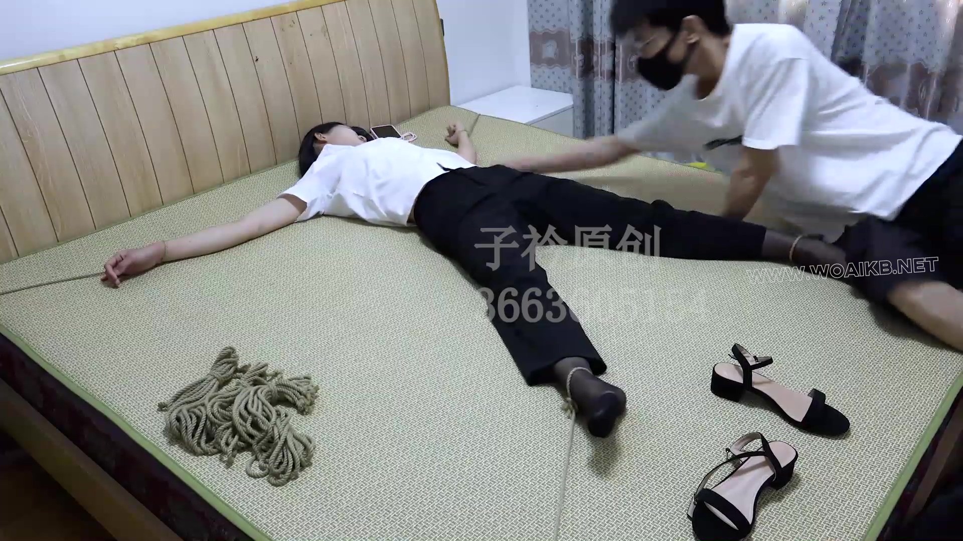 菲菲TK 怕痒到尖叫 预览图