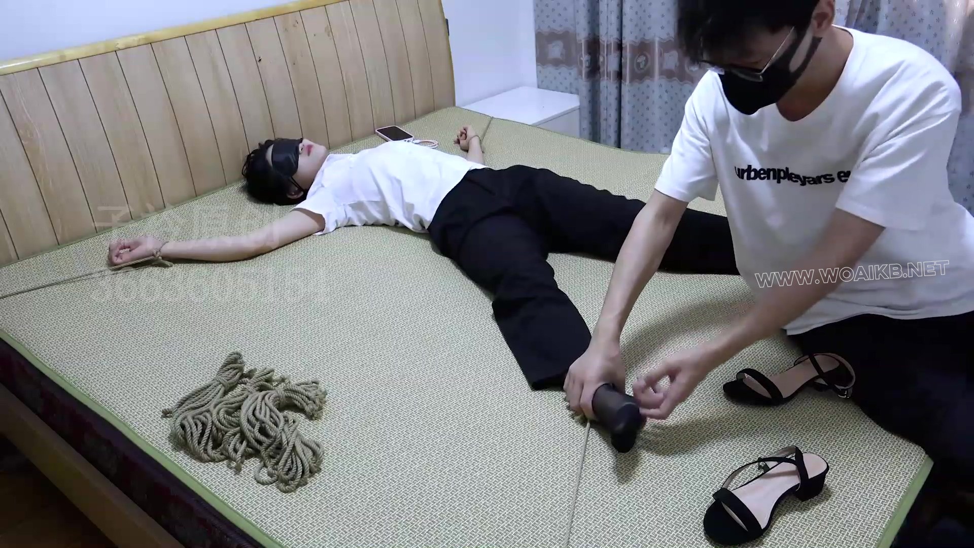 菲菲TK 怕痒到尖叫 预览图