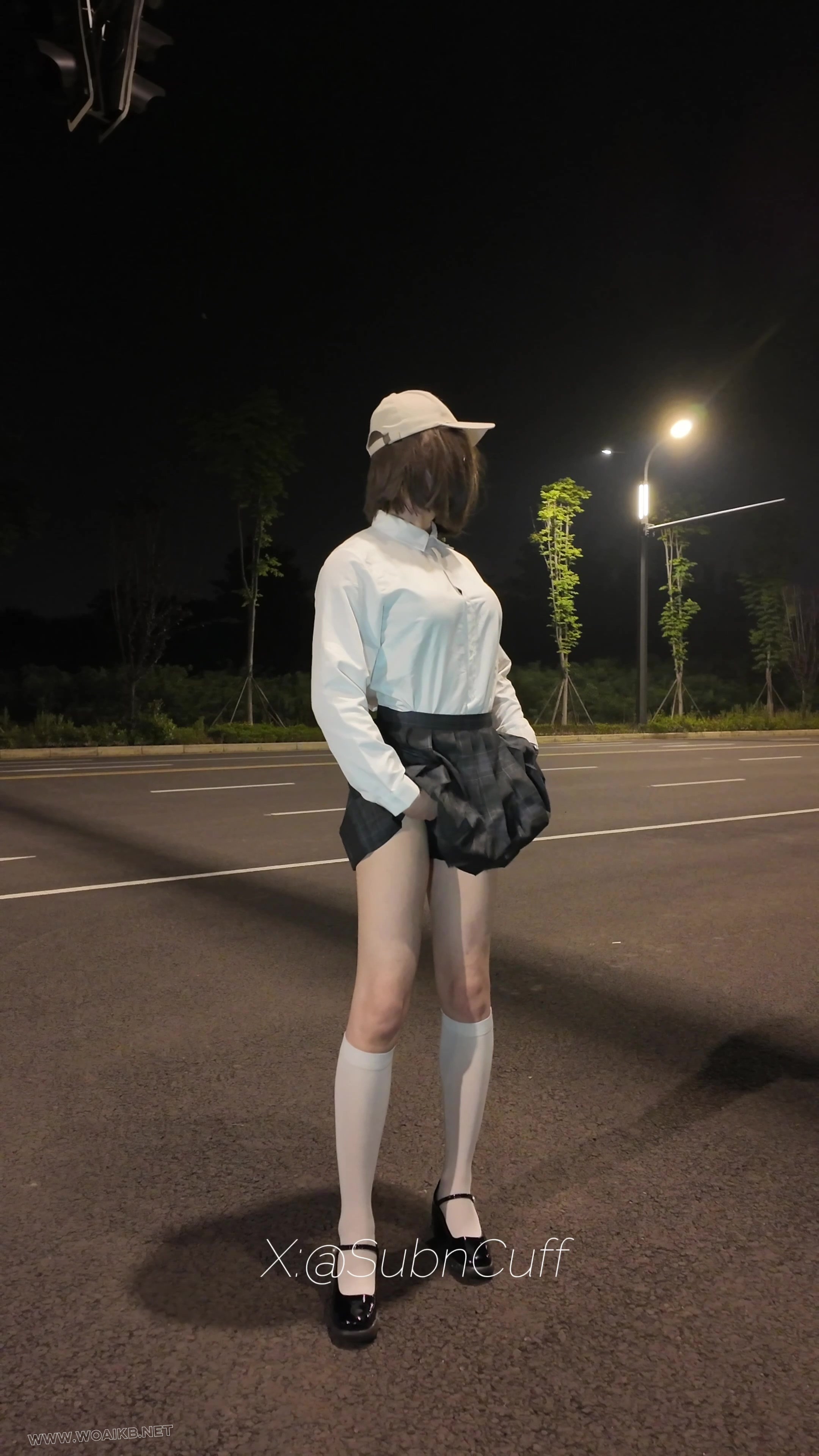 户外JK路灯吊缚SubM 预览图