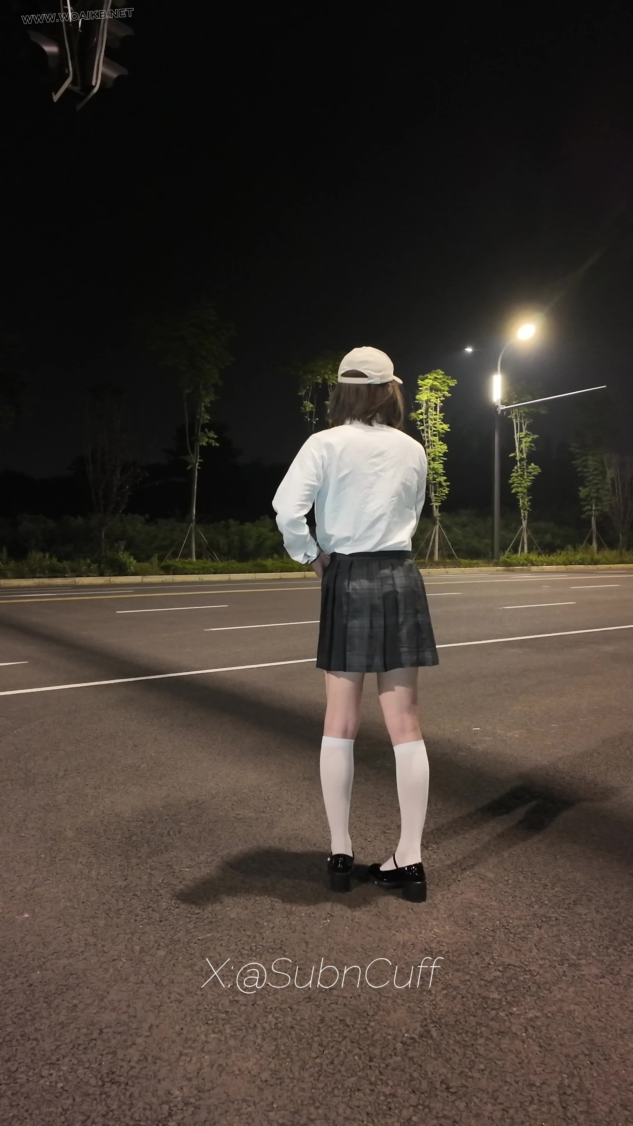 户外JK路灯吊缚SubM 预览图