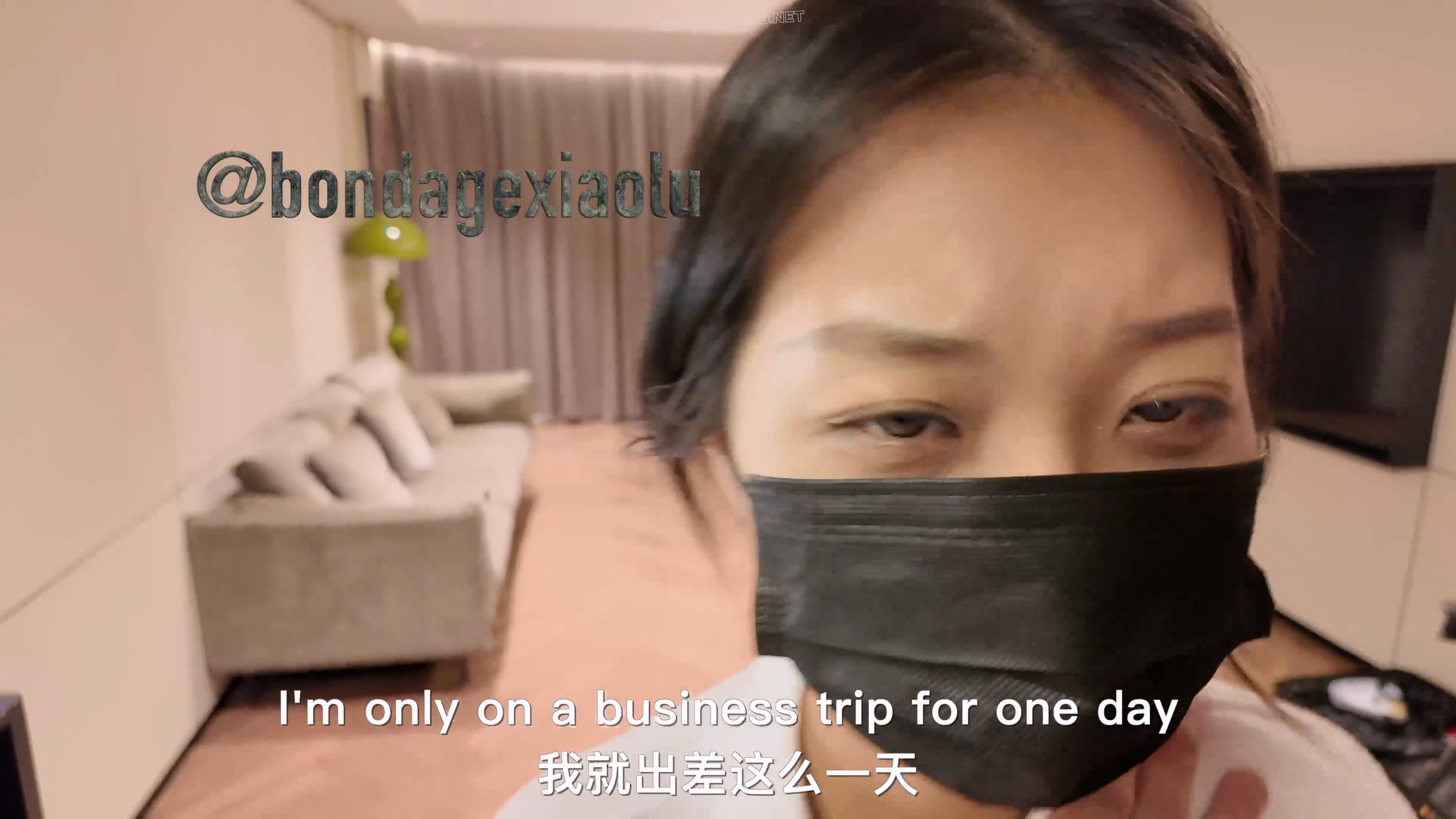 《偷情的妻子》在男主出差的时候，女人偷偷拿着家里的玩具出去和情人偷情，结果男… 封面图