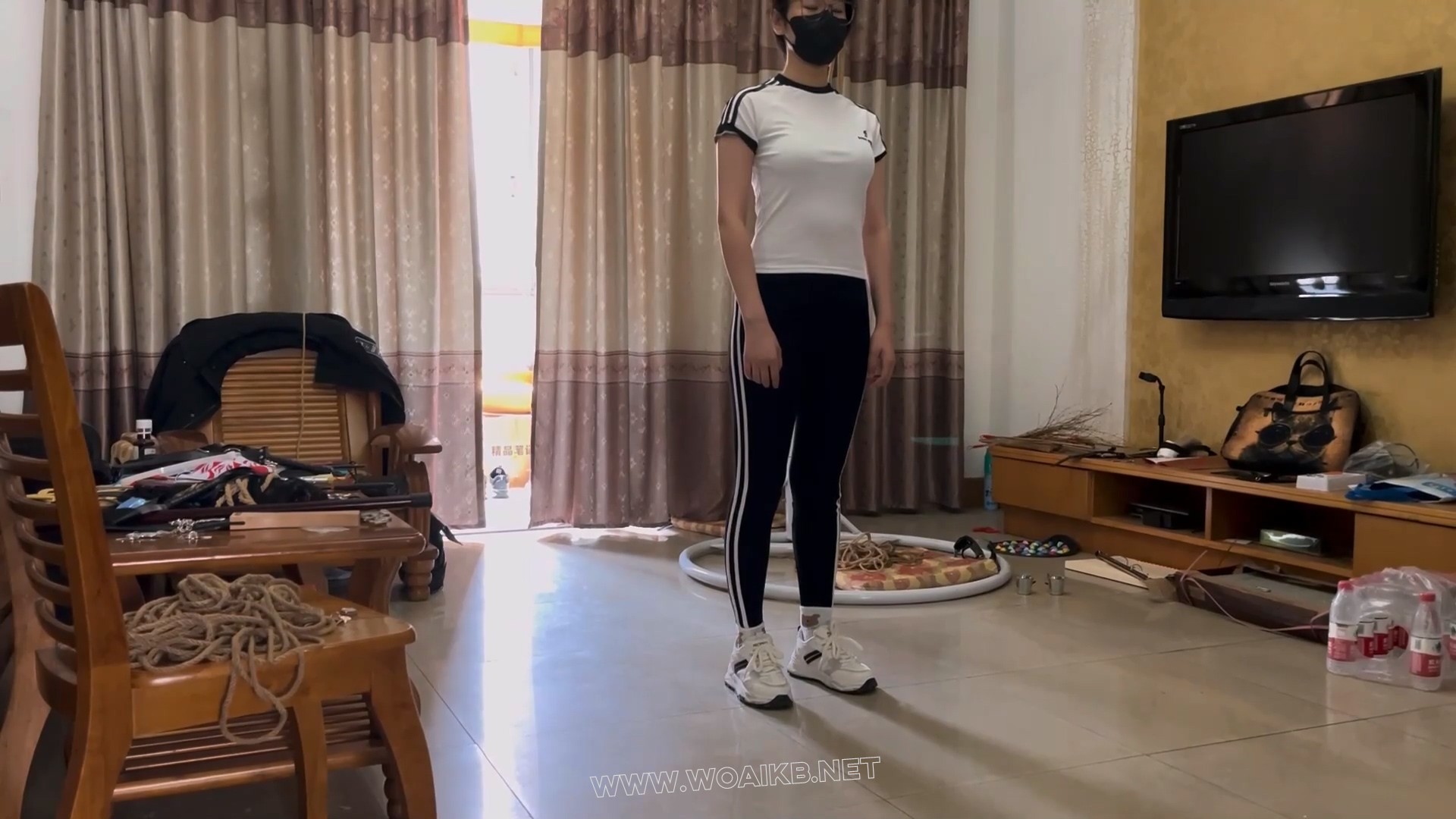 《纪舒静的家规责罚2》客户定拍调教之阿然剧情SP第二部！这次讲述了纪舒静因为没憋 预览图