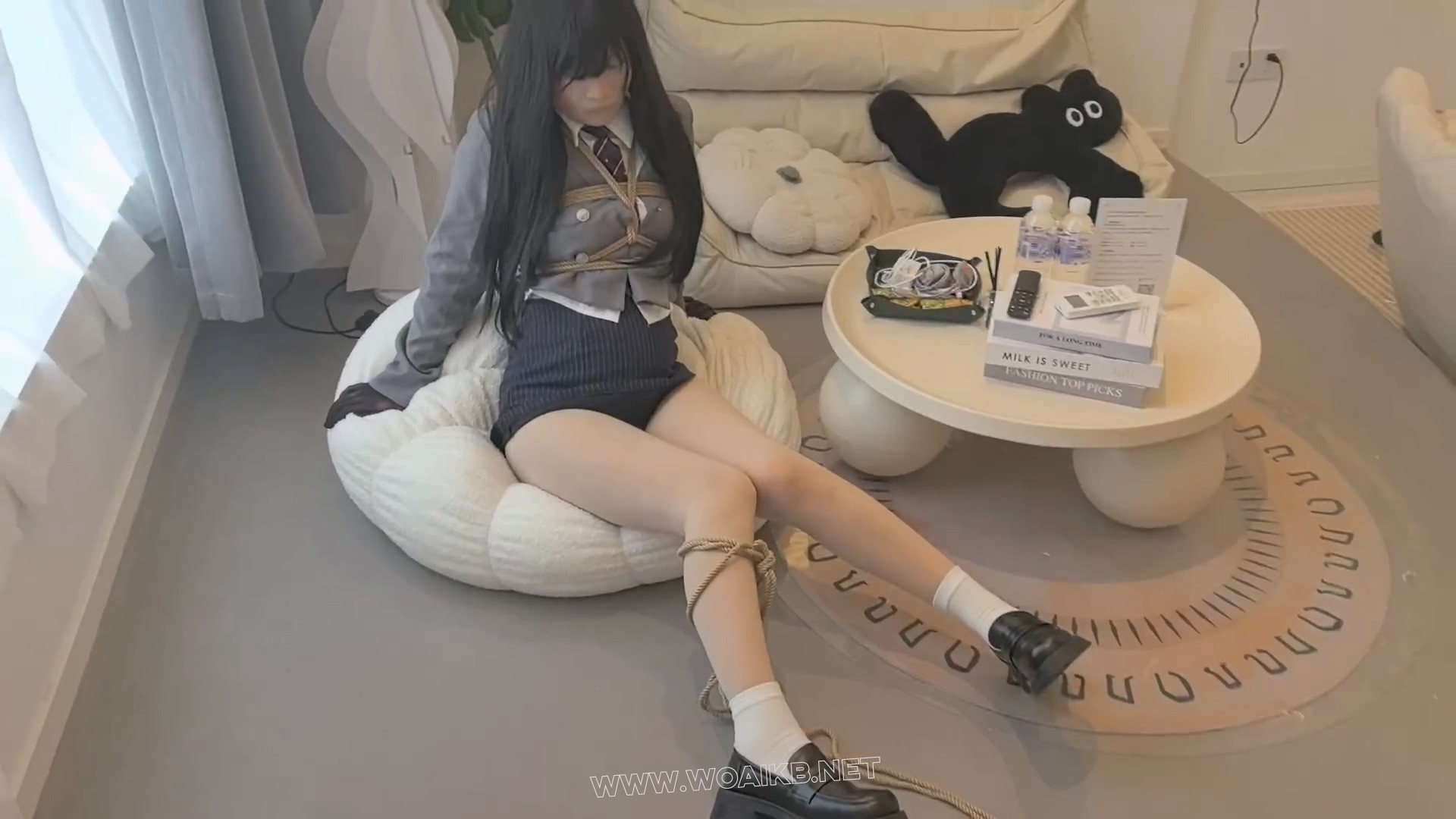 【FXX-袜娘】外卖小哥的沦陷全程无尿点 极限紧缚 多种道具强G 电击 SP TK p机 玩 预览图