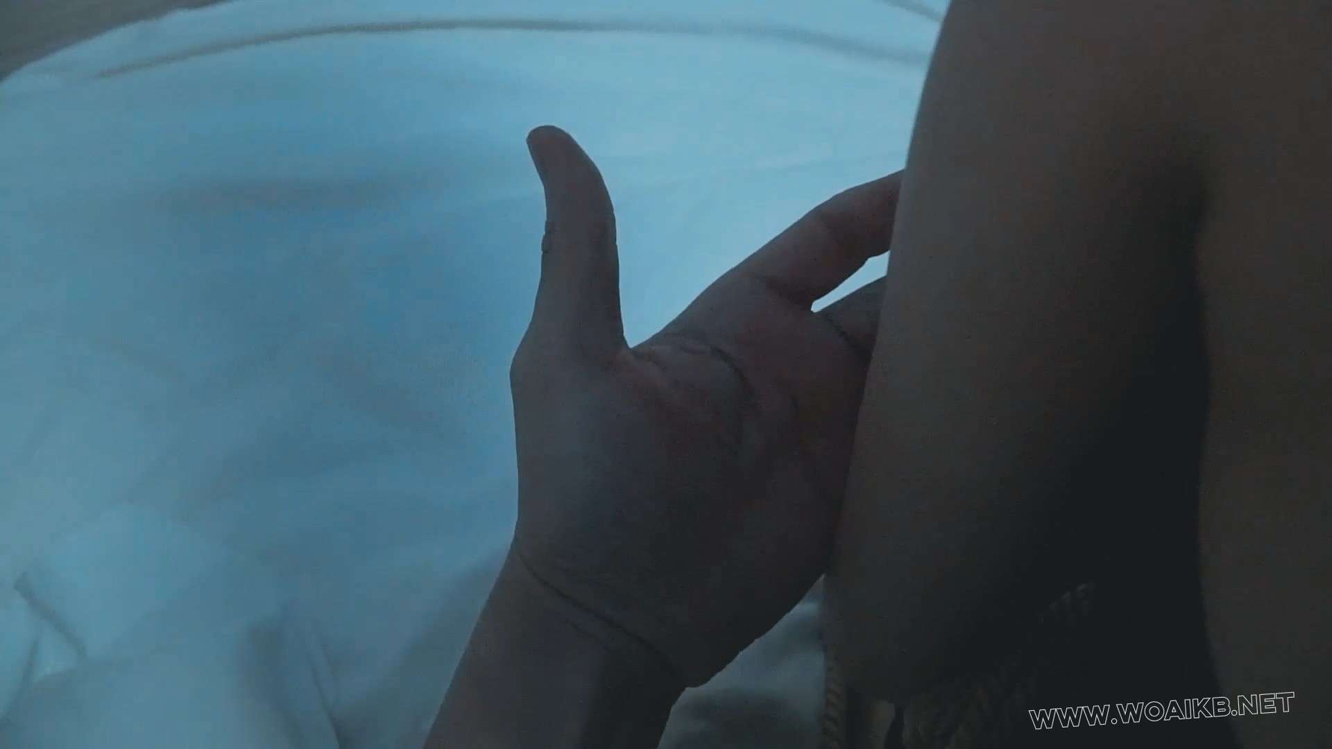 气质超好！肤白貌美大长腿女神体验绳子束缚，油亮丝袜强制gc…… 预览图
