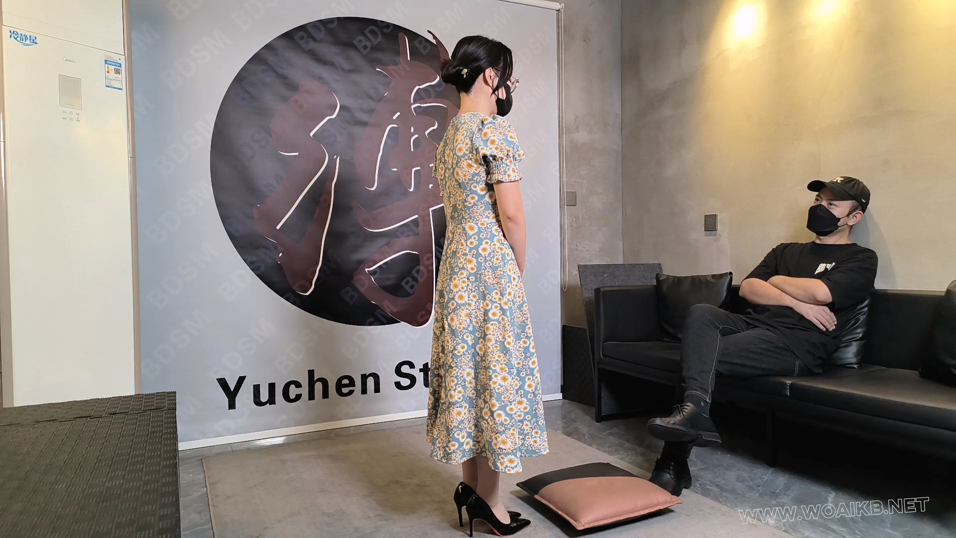 桃色陷阱 反差母狗 捆绑调教 强高羞辱 口舌侍奉 吞吞吐吐 吊打拷问 羞辱玩弄 四眼 预览图