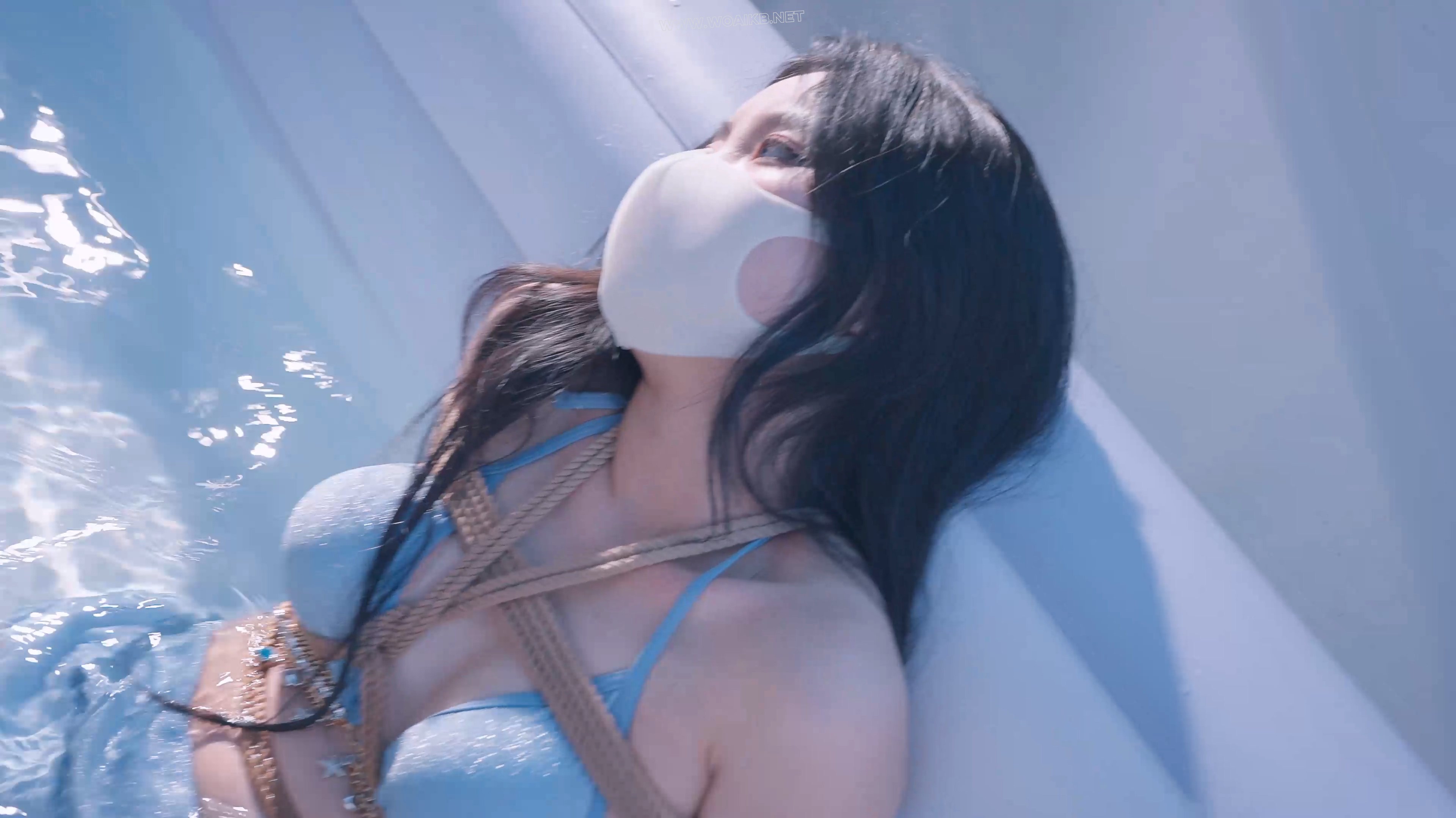 【悠米夏日特辑】快来和悠米清凉一夏吧《应聘的女模特》3 极限驷马（只要敢低头就 预览图