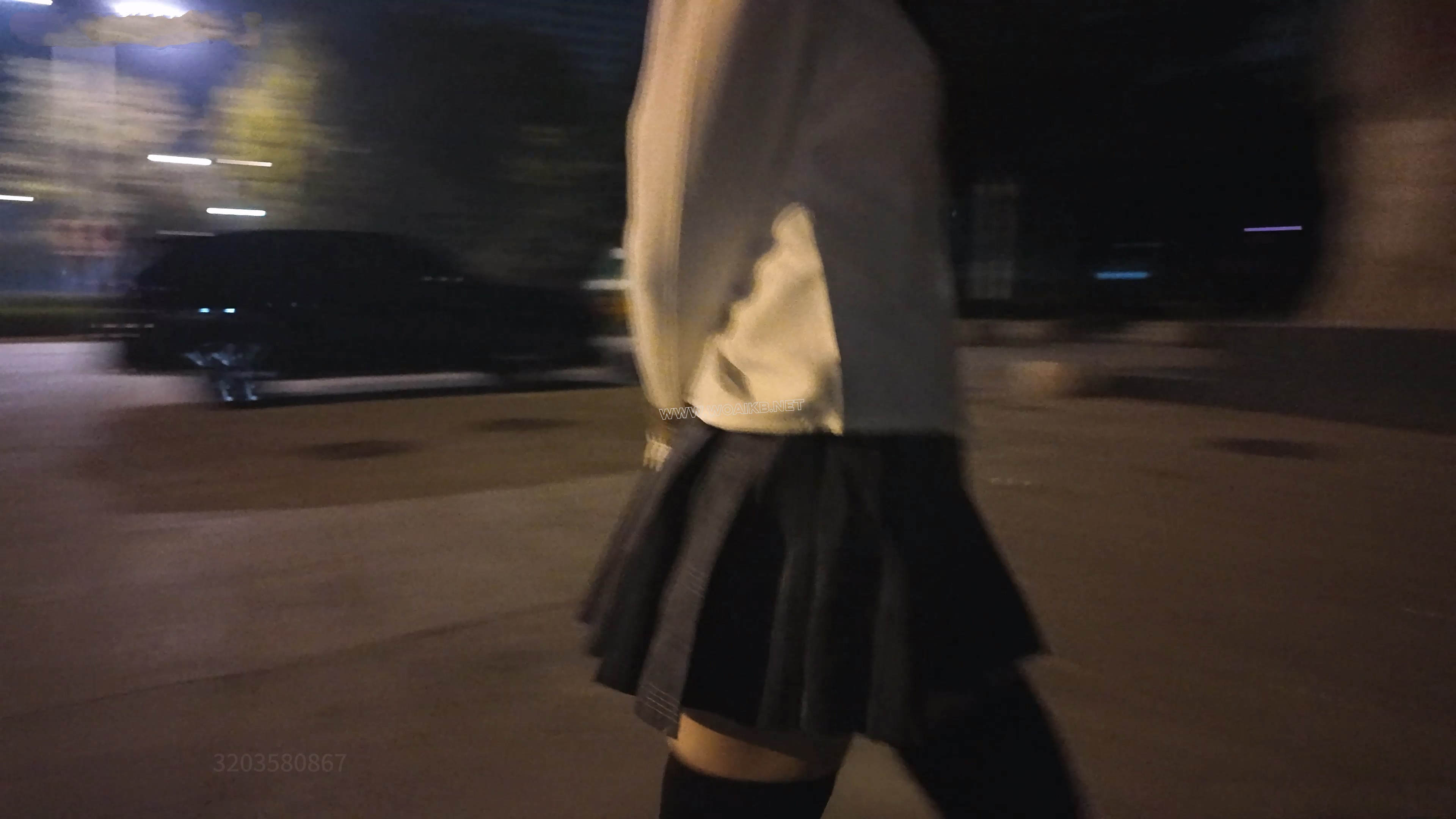新人少萝妹子霜喵 捆绑户外震动假Y具调教 悦耳萝莉音耳边姣川 对话声音都颤抖了 专 预览图