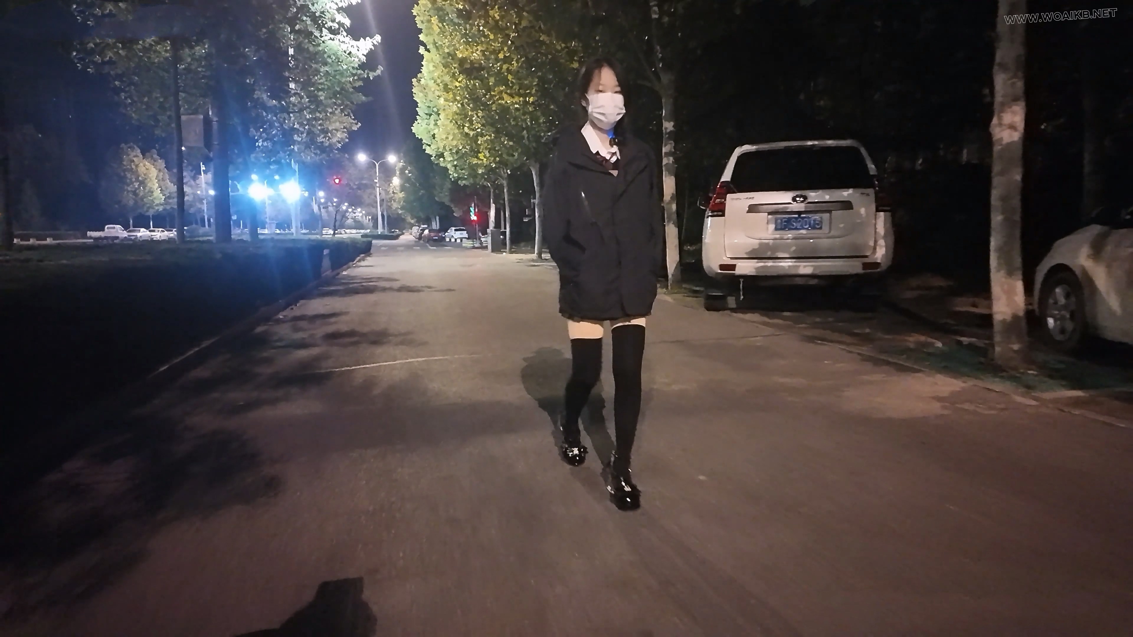 少萝霜喵 捆绑路边震动假Y具调教 第二弹 悦耳萝莉音耳边姣川 对话声音都颤抖了 路 预览图