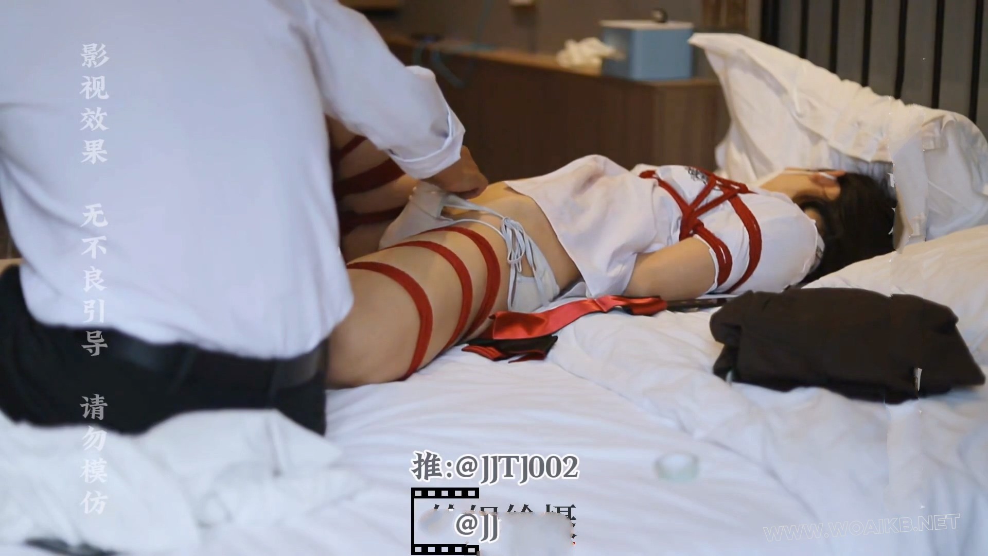 女大学生第一次体验被捆绑调教 预览图