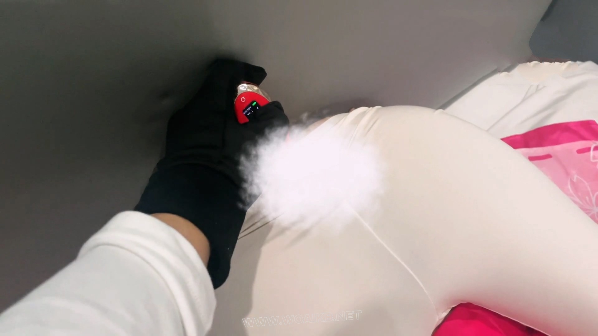 大学生小莲开腿倒折、sp、踩脸、强高到哭泣，小莲是真的敏感呢 预览图
