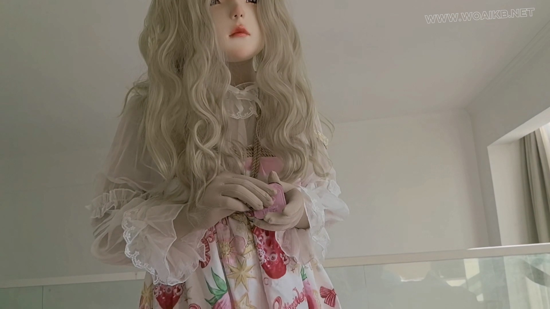 【人偶女友-01】收到一萌宠 没收住手 五六个小时玩嗨了 TD+木奉强糕，震动震动乳夹 预览图
