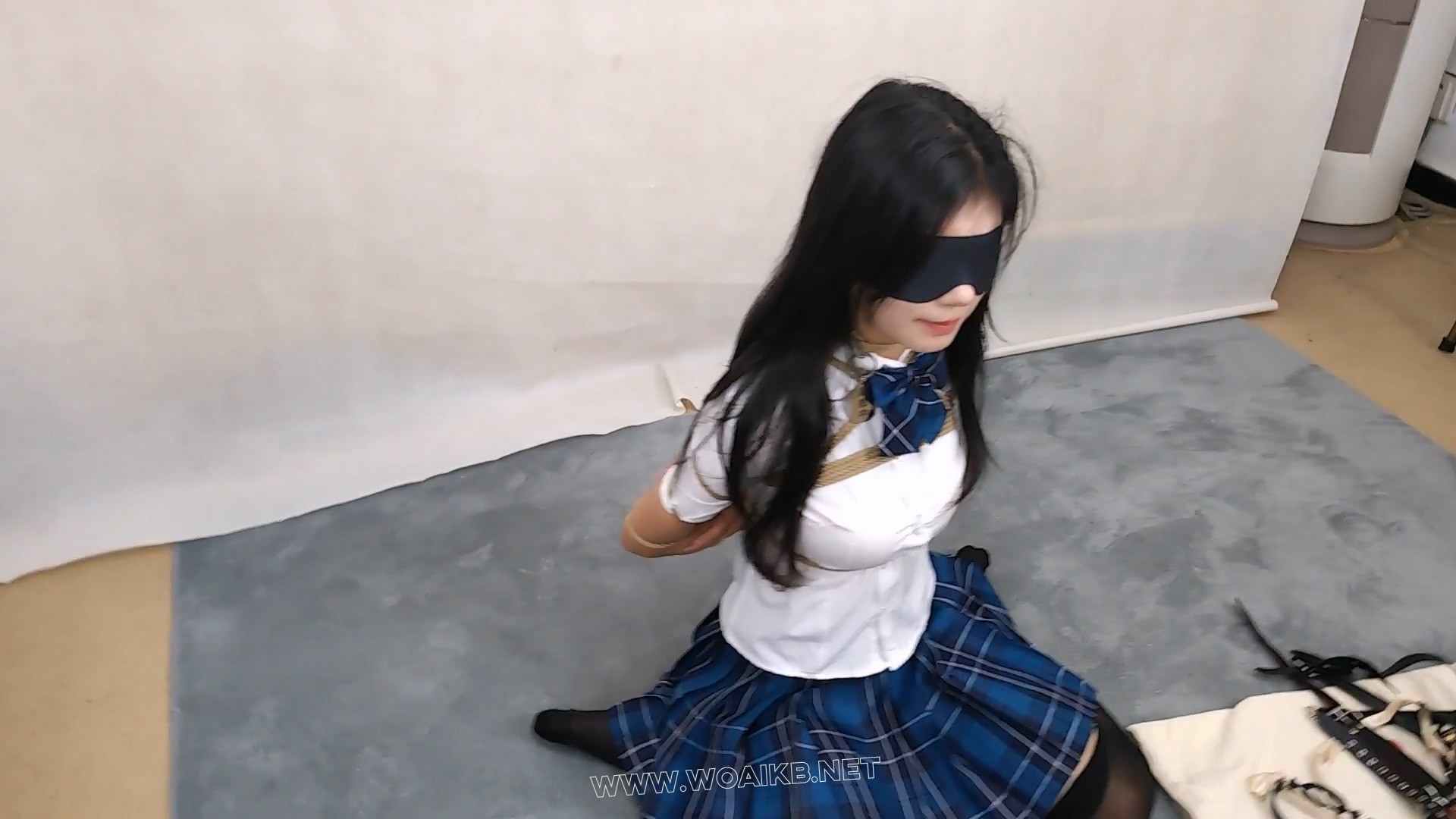 汤圆 JK少女 各种口球口水试戴试验 最后说一下各种口球的感觉 预览图