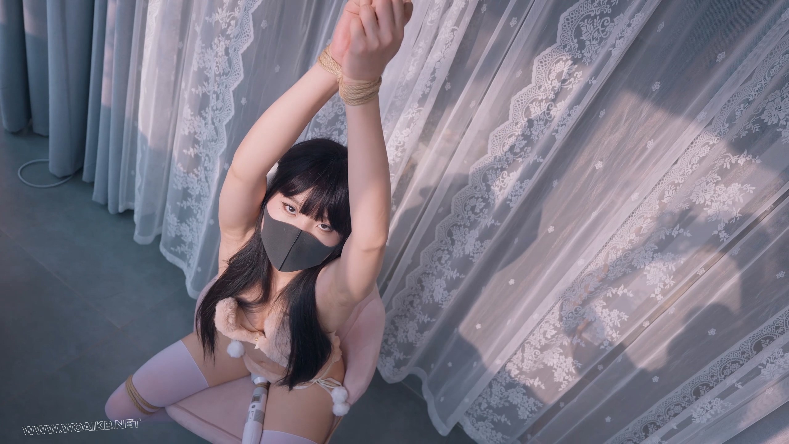 《应聘的女模特5》我在网上发布一则“应聘绳模”的兼职，没多久一位JK小姐姐就上门 预览图