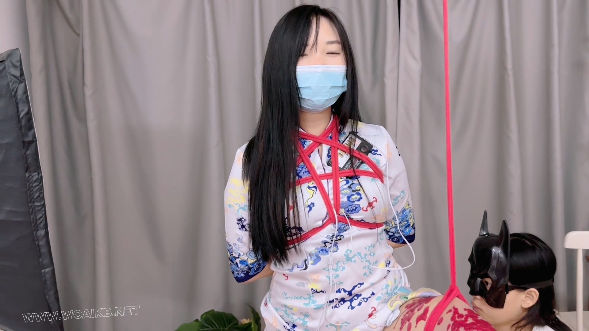 【喷尿与访谈】 姐姐的尿检与访谈～尿骚味扑鼻而来失禁潮吹喷尿女调女第一视角滴 预览图
