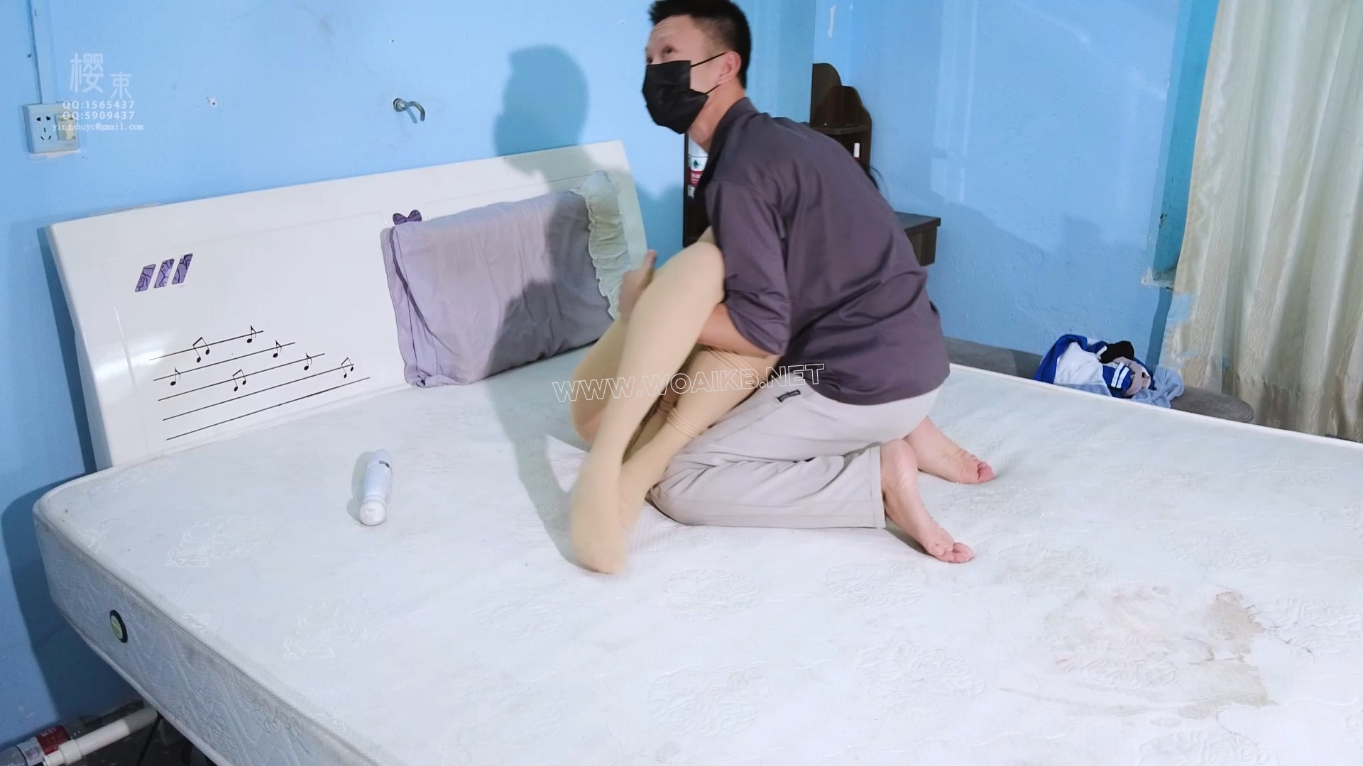 欲感学生妹肉色连身丝袜！大尺度胶带乳贴！捆绑棒棒疯狂刺激多次羞耻强G！狂挠脚 预览图