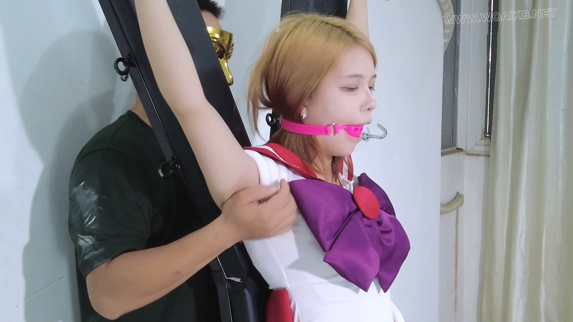 cos美少女战士！落入反派的美少女战士被残忍的羞辱折磨！棒棒强震手指入体强高！鞭 预览图