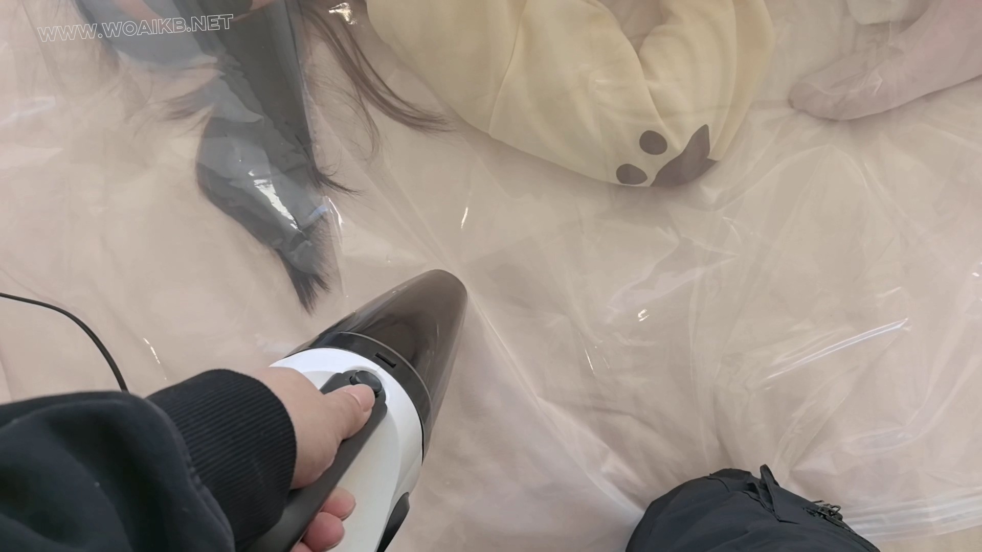 连体白丝 今天纯陪小妹妹玩 水枪滑滑梯 直臂蟹缚骑小牛 sp 震动 墙糕 真空昏迷 预览图
