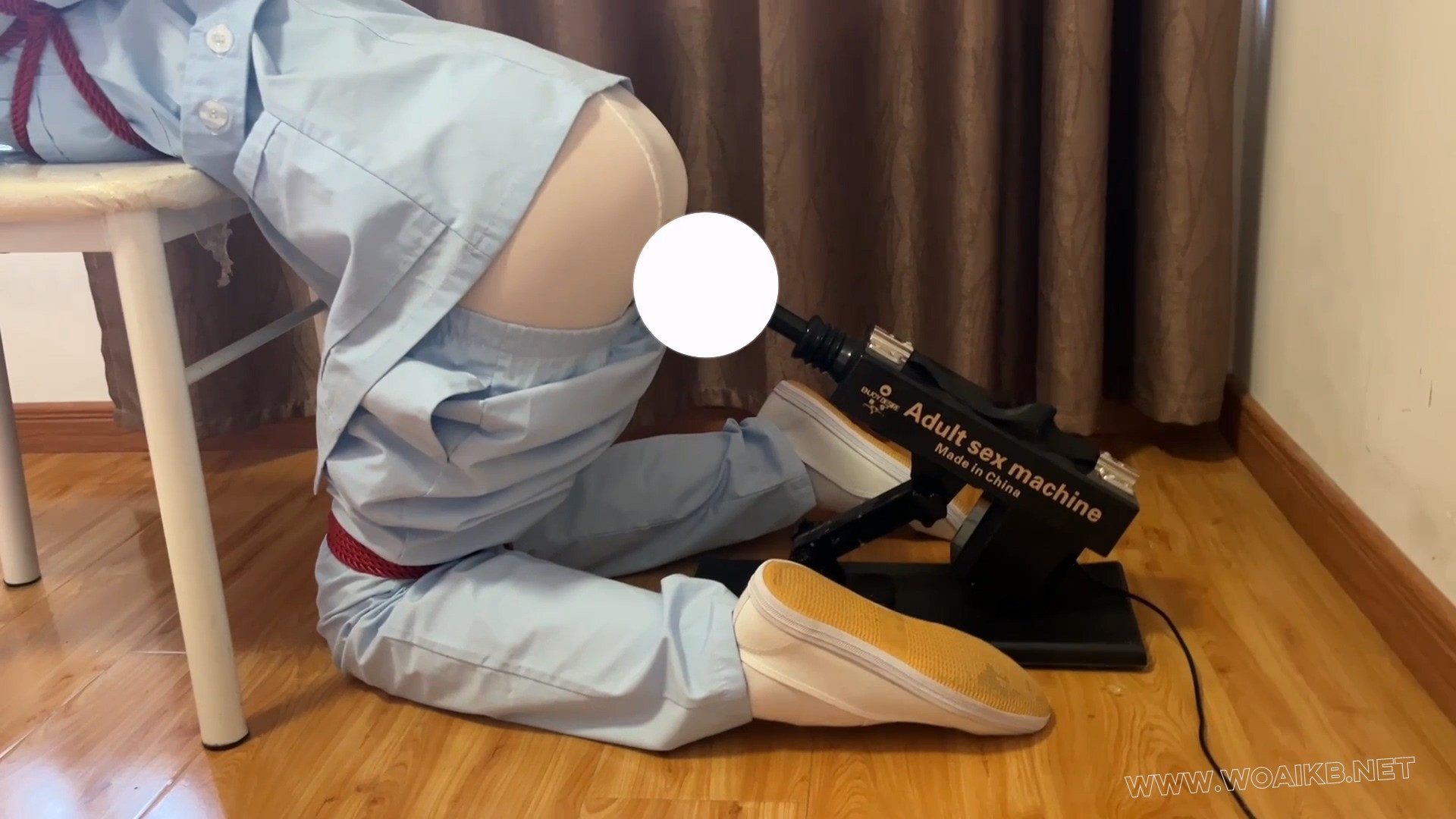 【看護師の調教-37分钟全】【臭脚妹妹荧屏首次炮机体验】【无内白丝】【肛钩】【炮 预览图