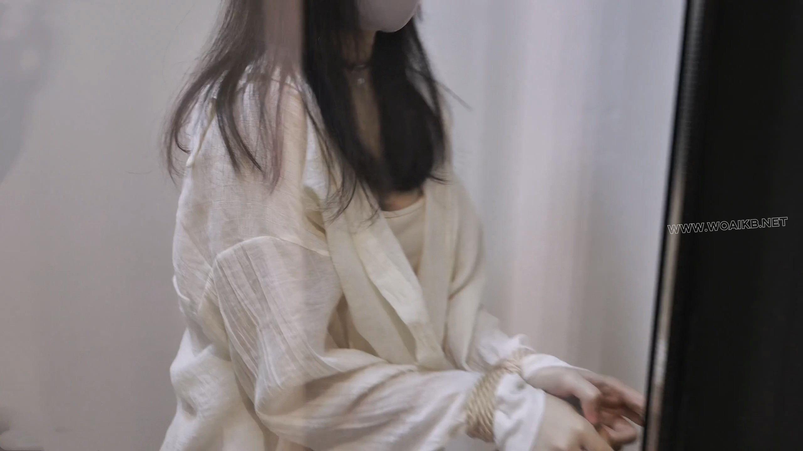 和小啾咪玩小狗游戏，关在杂物间等我回来激动坏了！TK打脚心打屁屁奖励她，再吊手 预览图