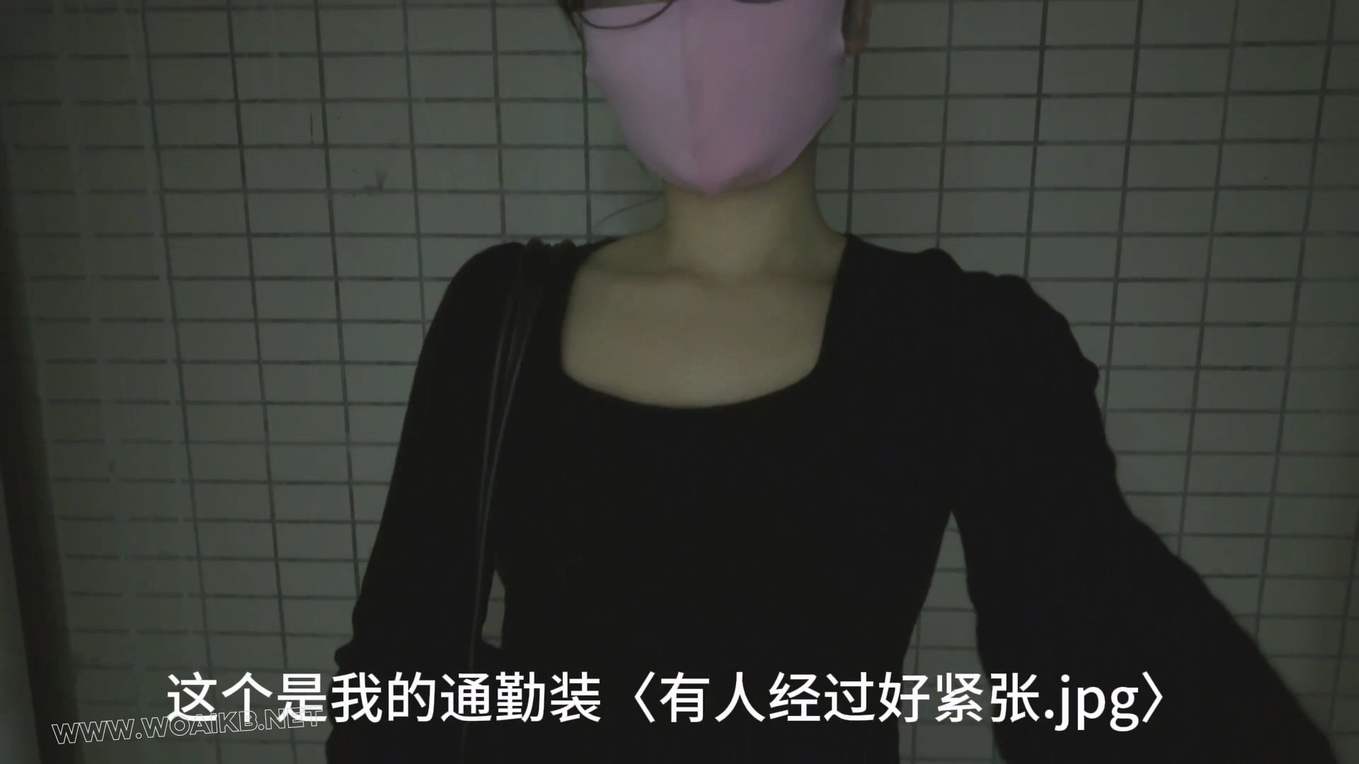 被电击后发声的圣诞节礼物自行打包全过程 预览图