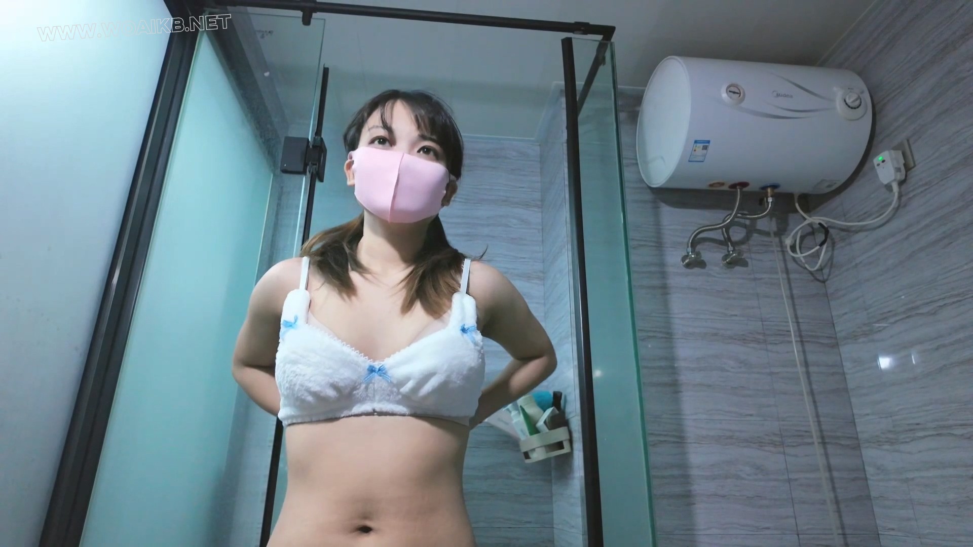 被电击后发声的圣诞节礼物自行打包全过程 预览图