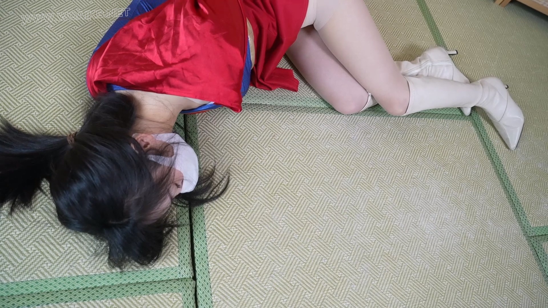 嗷嗷-抓捕女超人，揉胸失禁！1H剧情版！ 预览图